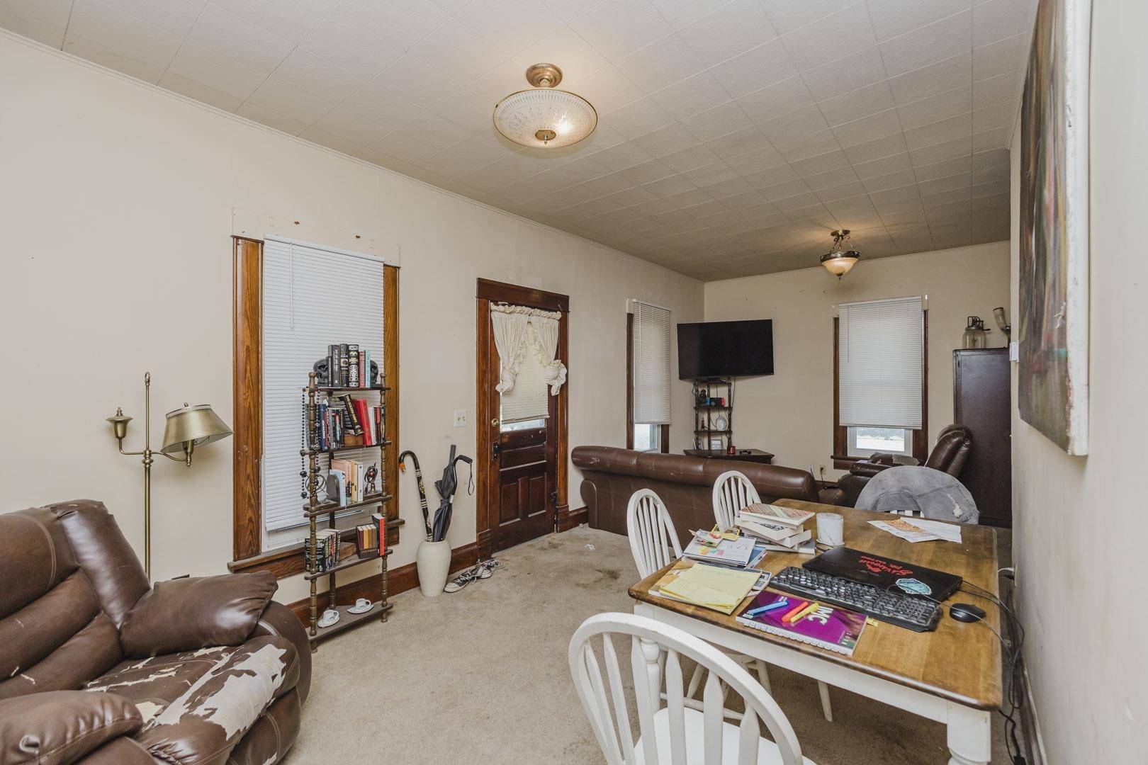 121 S Highland, Conway Springs, KS 67031
