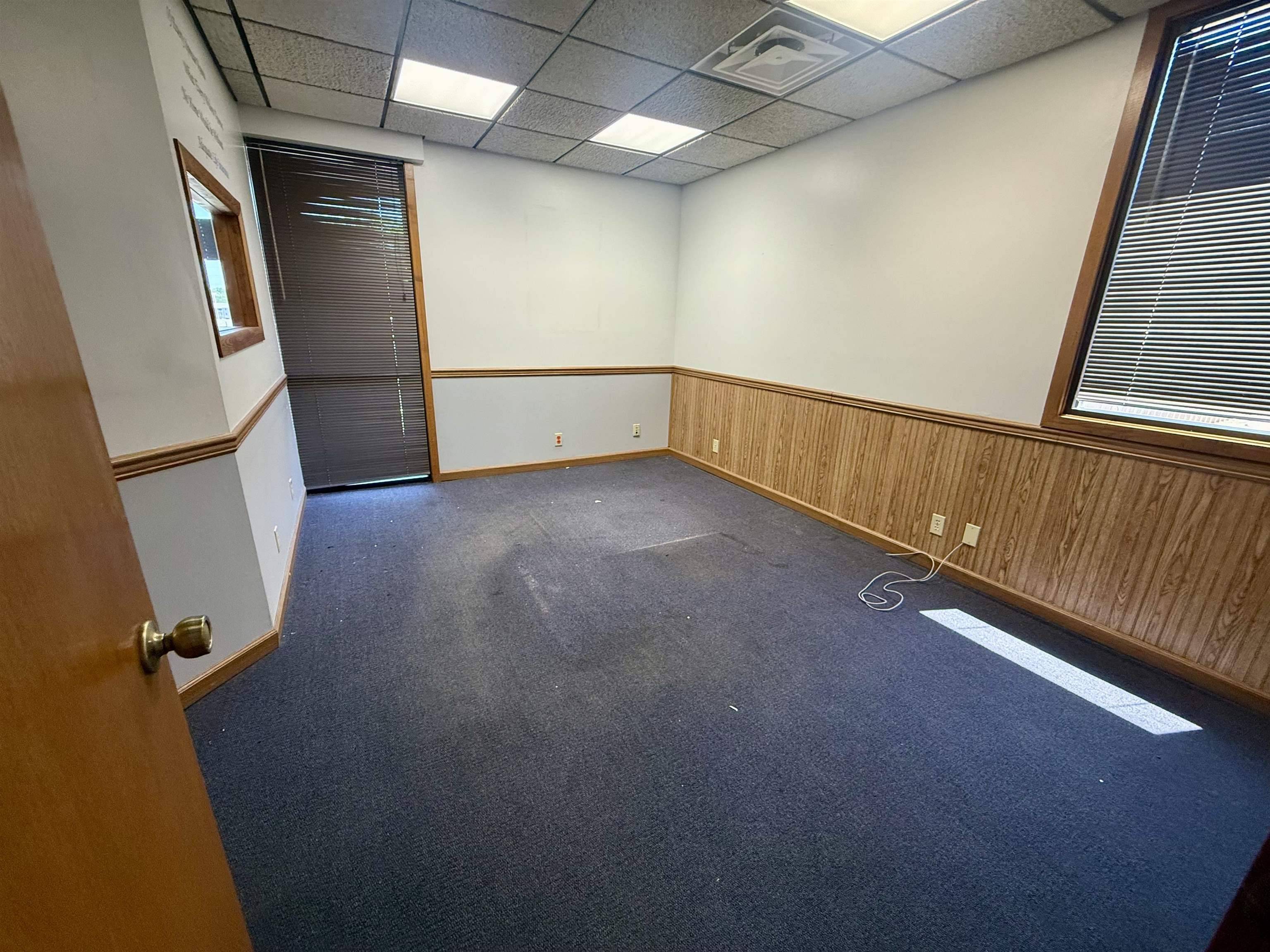 1251 S Longfellow, Wichita, KS 67207