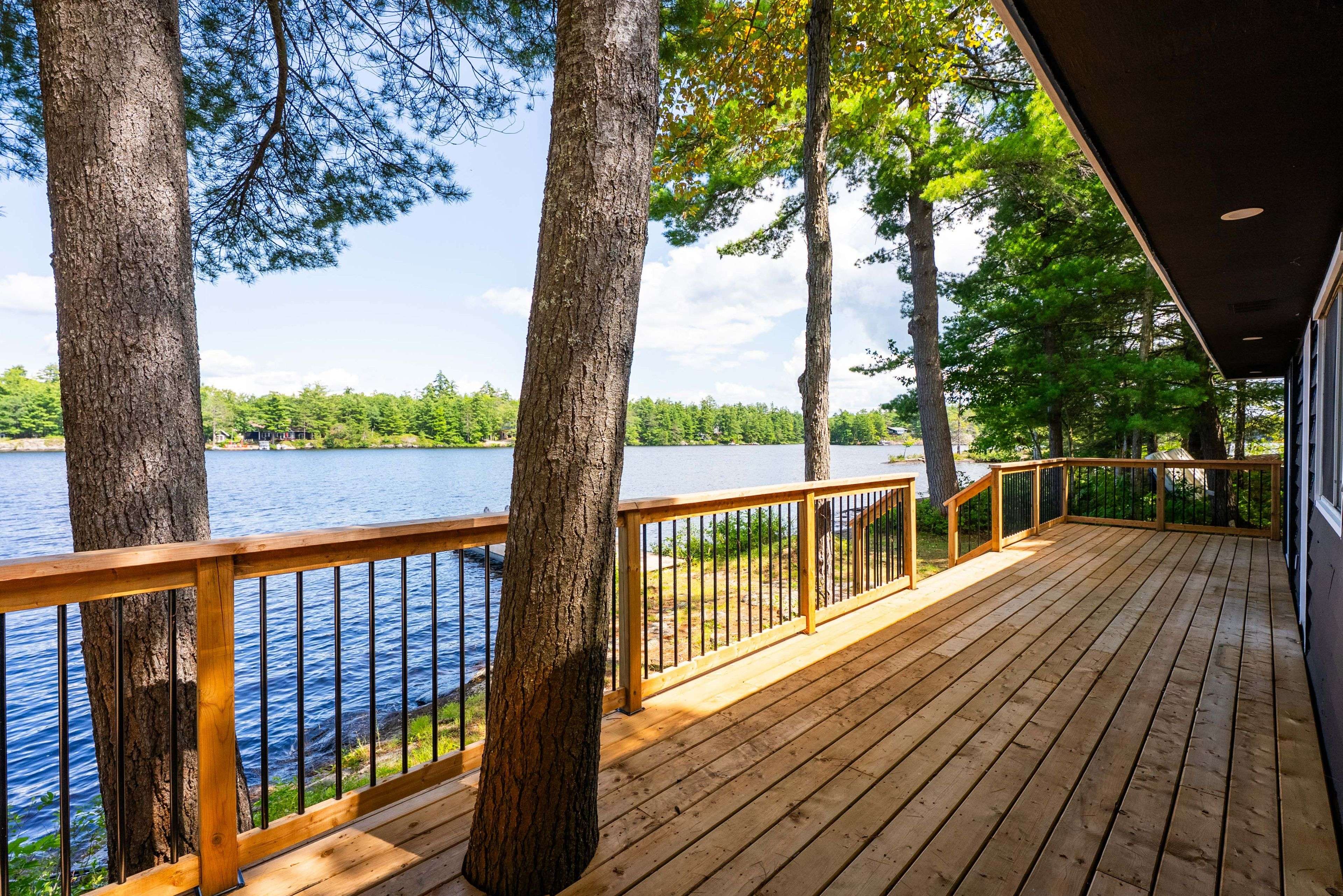 1055 West Bank DR #COTTAGE, Gravenhurst, ON P0E 1G0