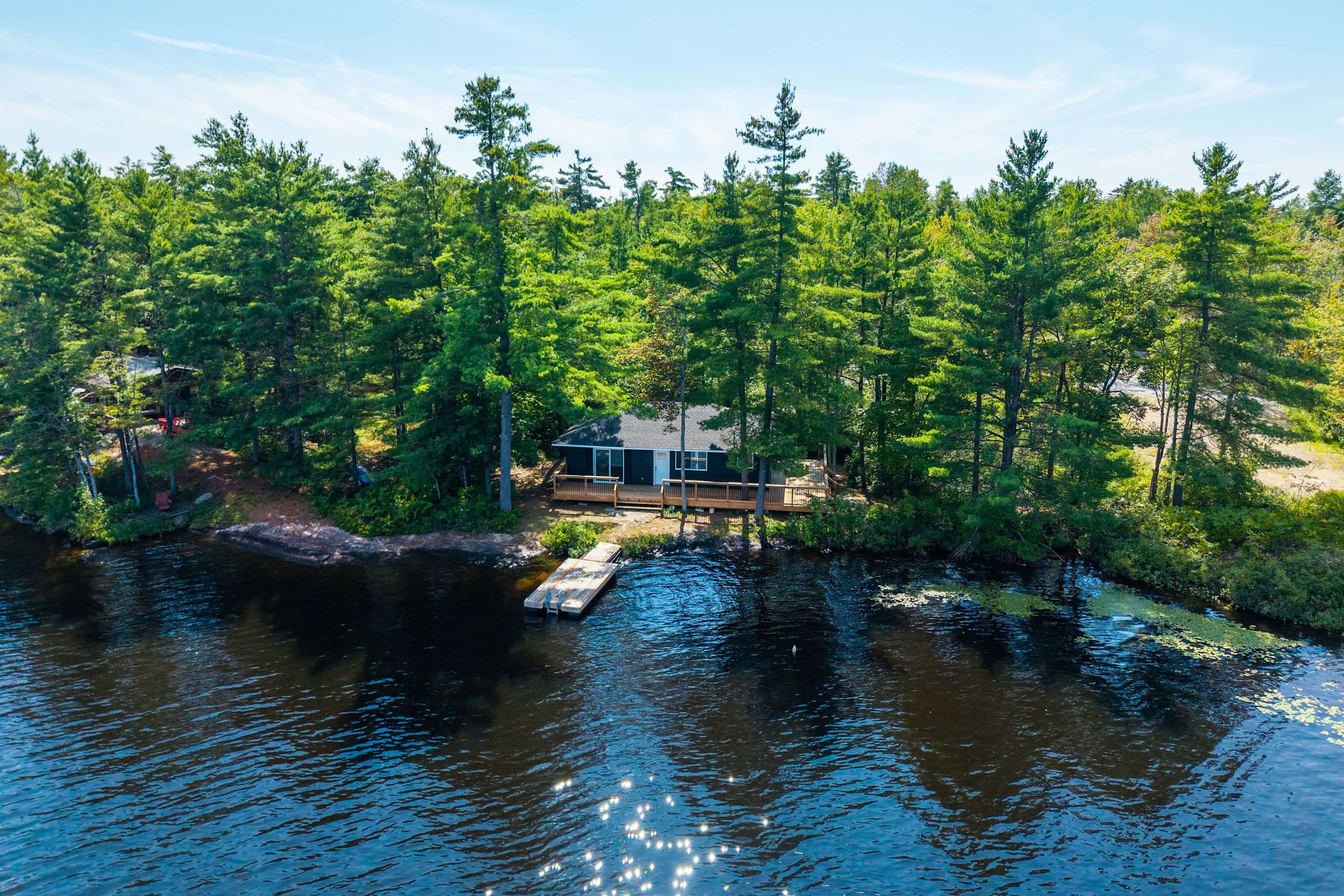 1055 West Bank DR #COTTAGE, Gravenhurst, ON P0E 1G0