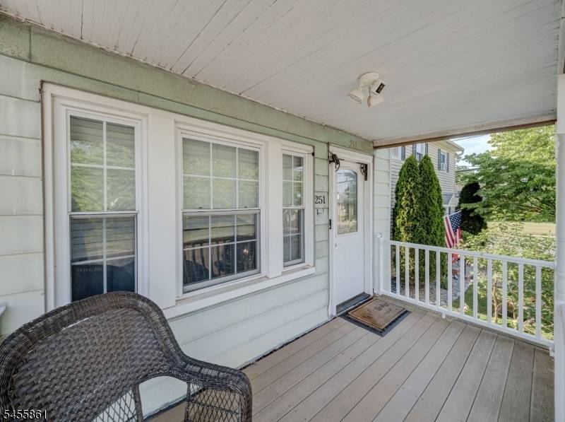 251 N 7Th Ave, Manville Boro, NJ 08835