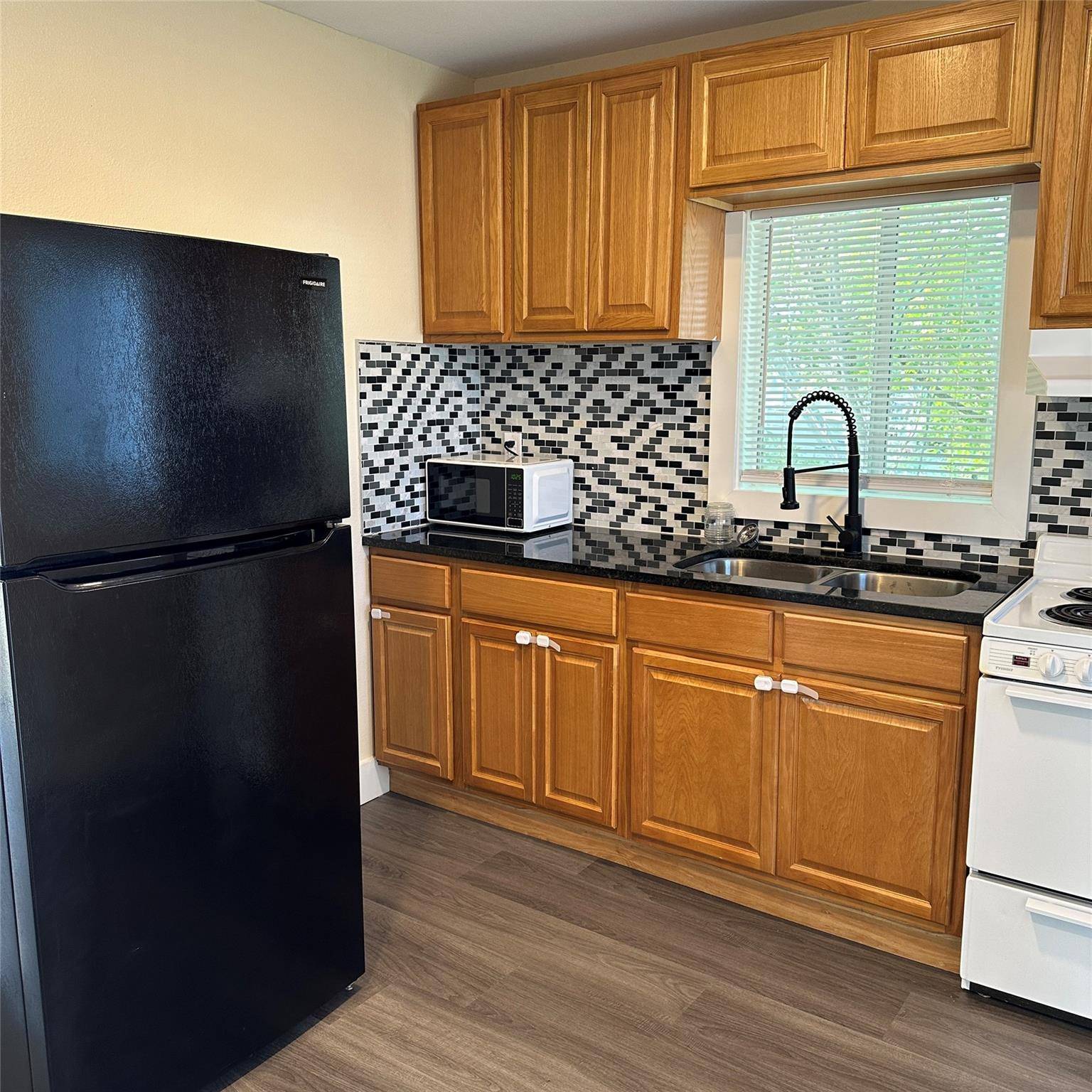 1321 Harris Hill RD, San Marcos, TX 78666