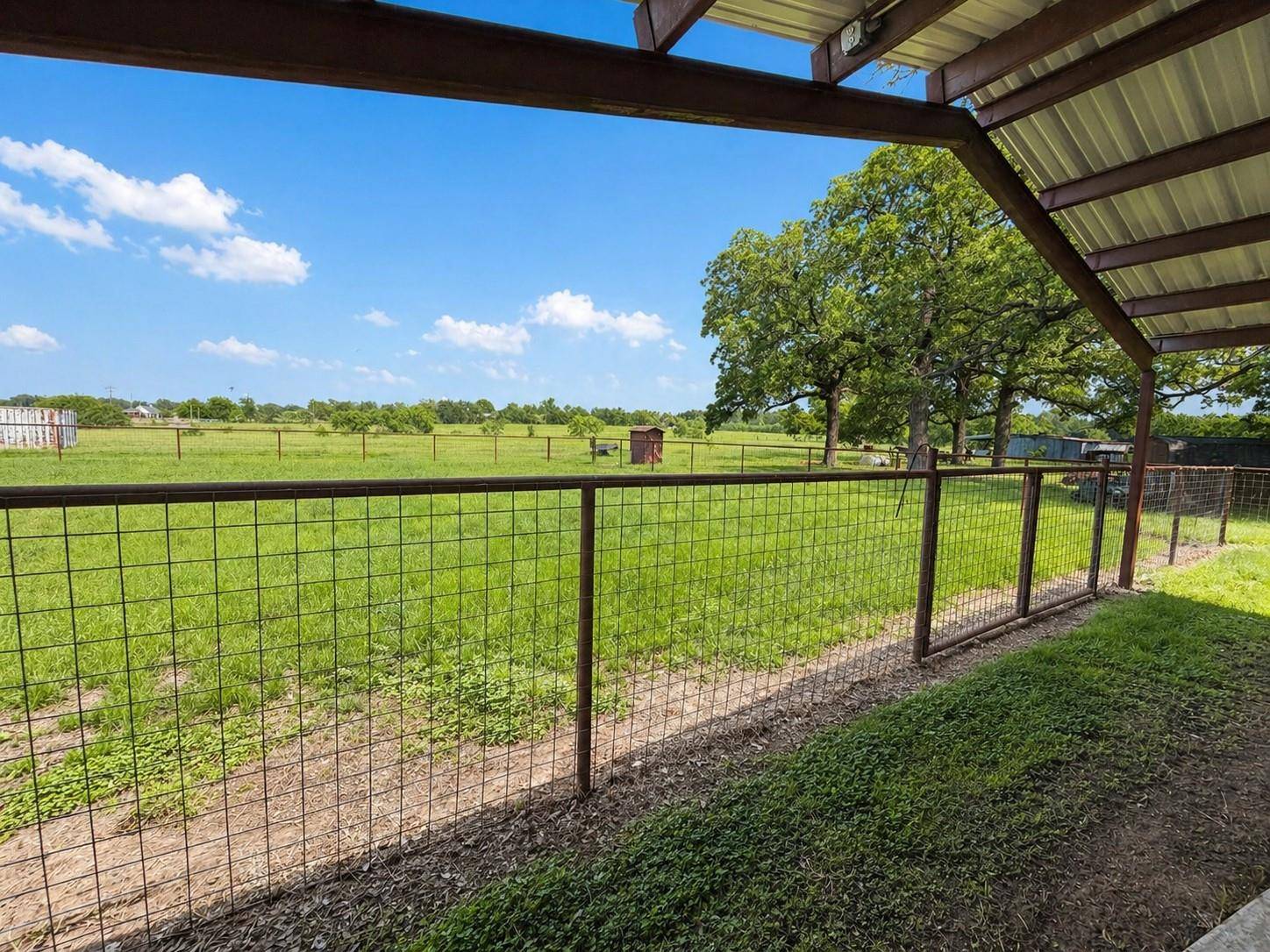 Address not disclosed, Cameron, TX 76520