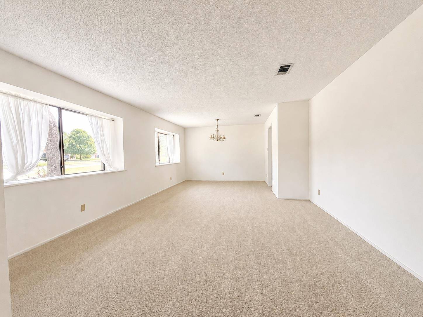 10512 Timbercrest LN, Austin, TX 78750