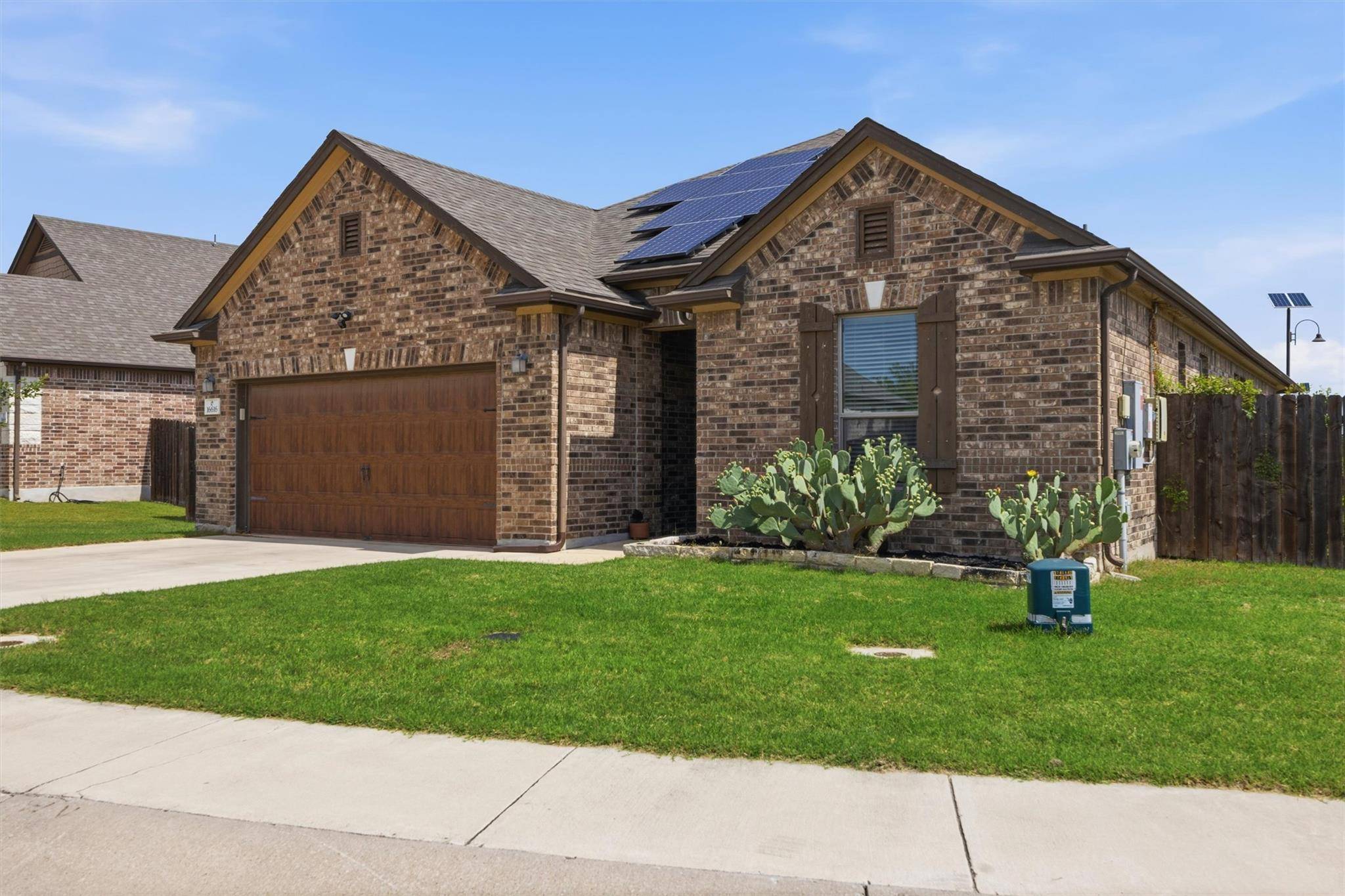 16616 Brogan LN, Pflugerville, TX 78660