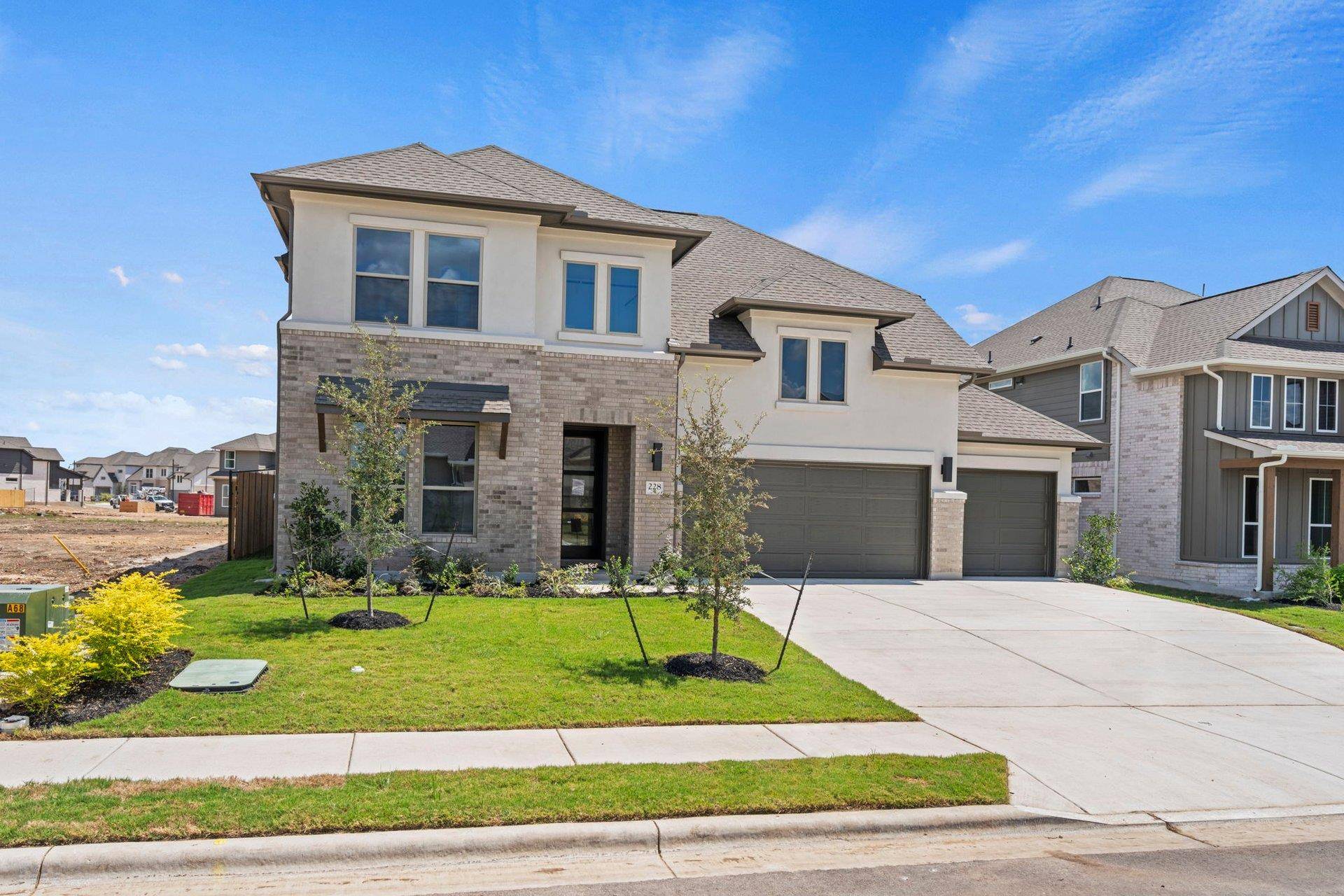 228 Pacific Grove CIR, Liberty Hill, TX 78642