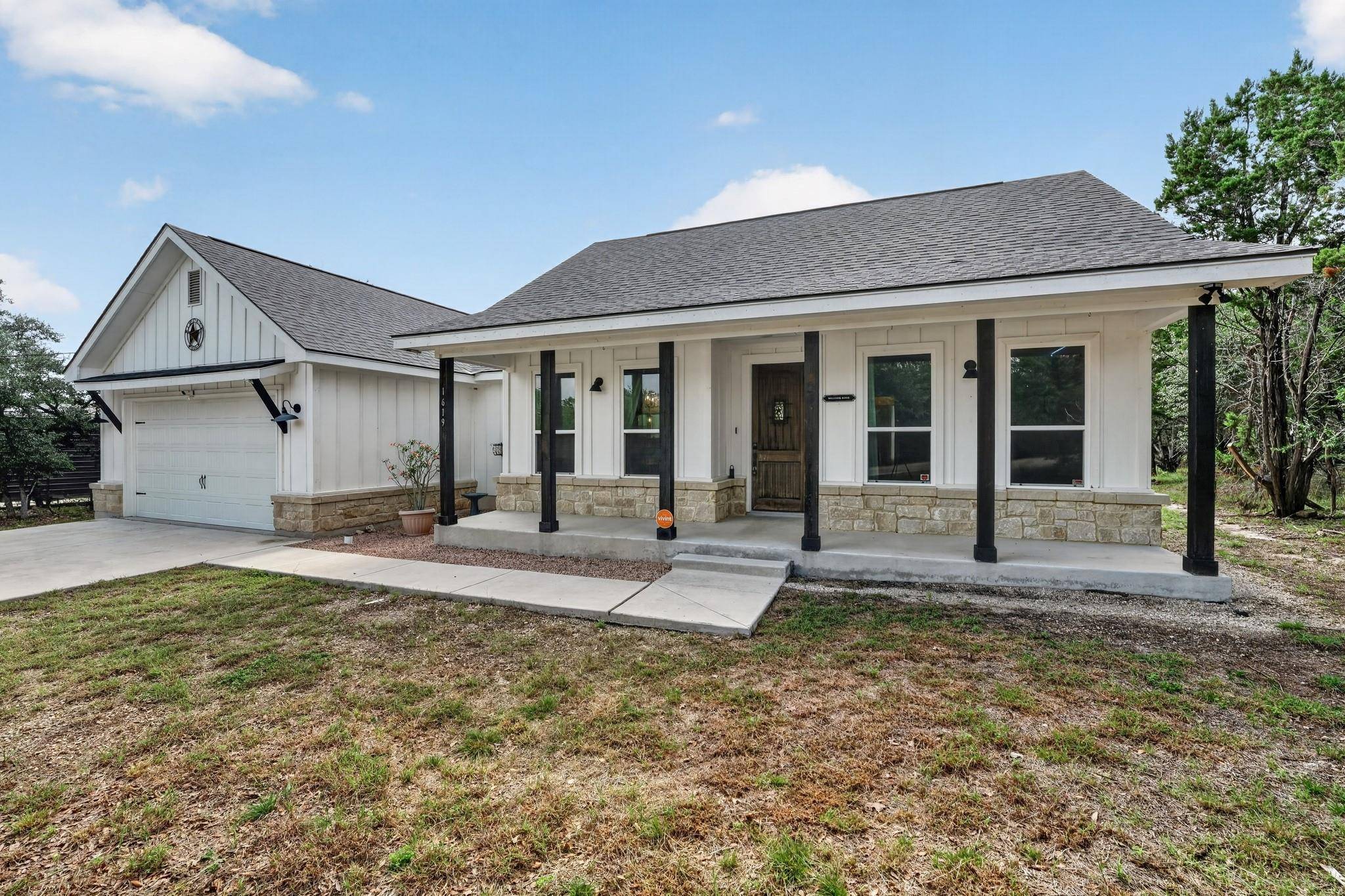1619 Scenic View DR, Canyon Lake, TX 78133