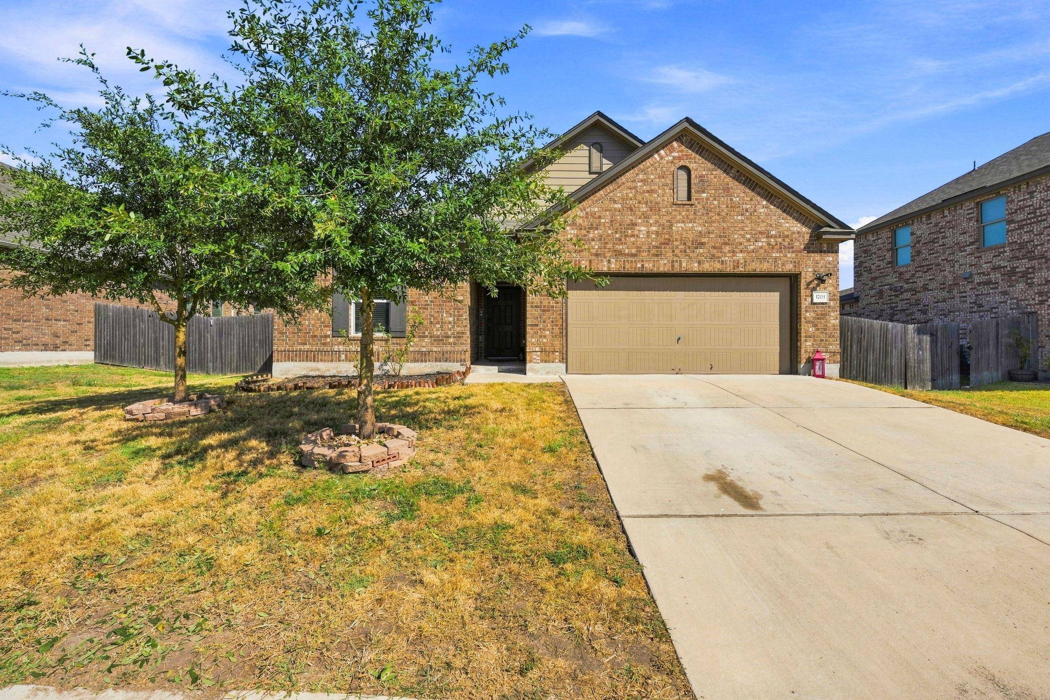1703 Henbit LN, Lockhart, TX 78644