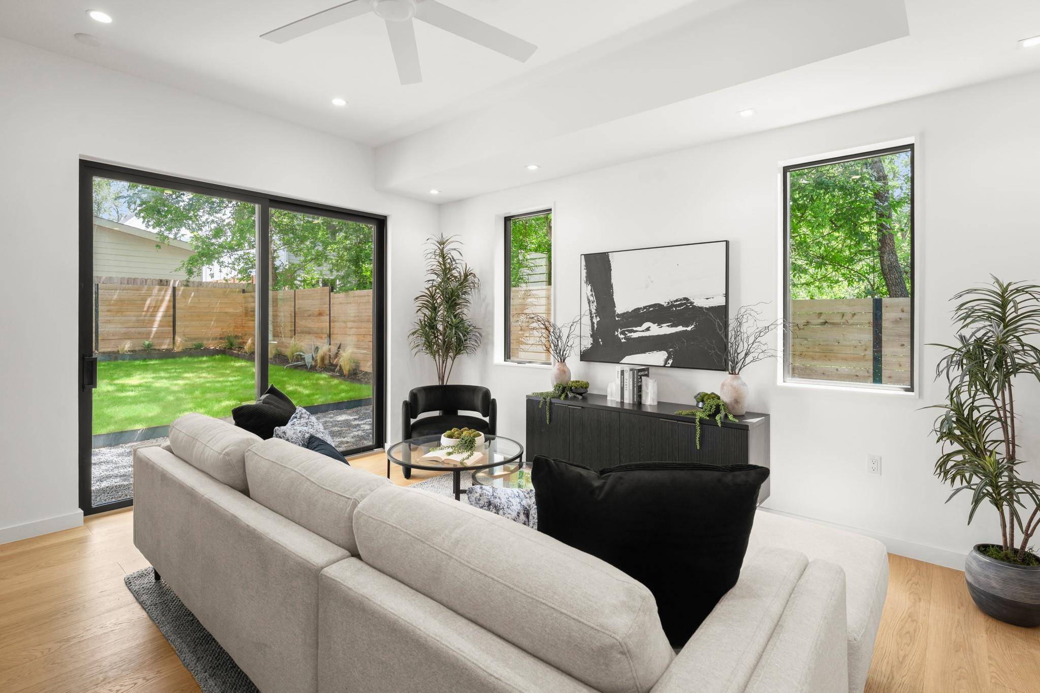 5511 Joe Sayers Ave #B, Austin, TX 78756