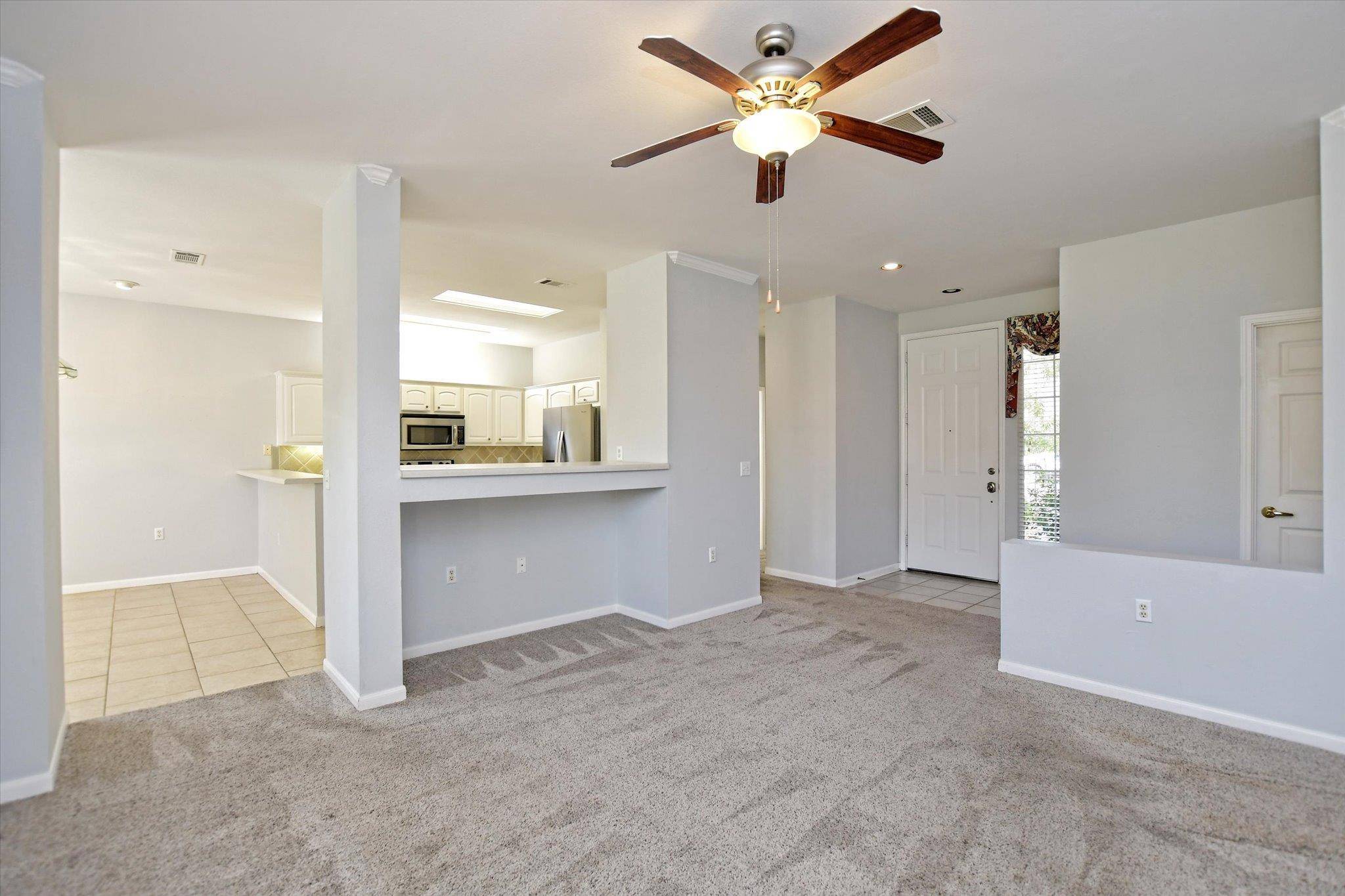 117 Beautybush TRL, Georgetown, TX 78633