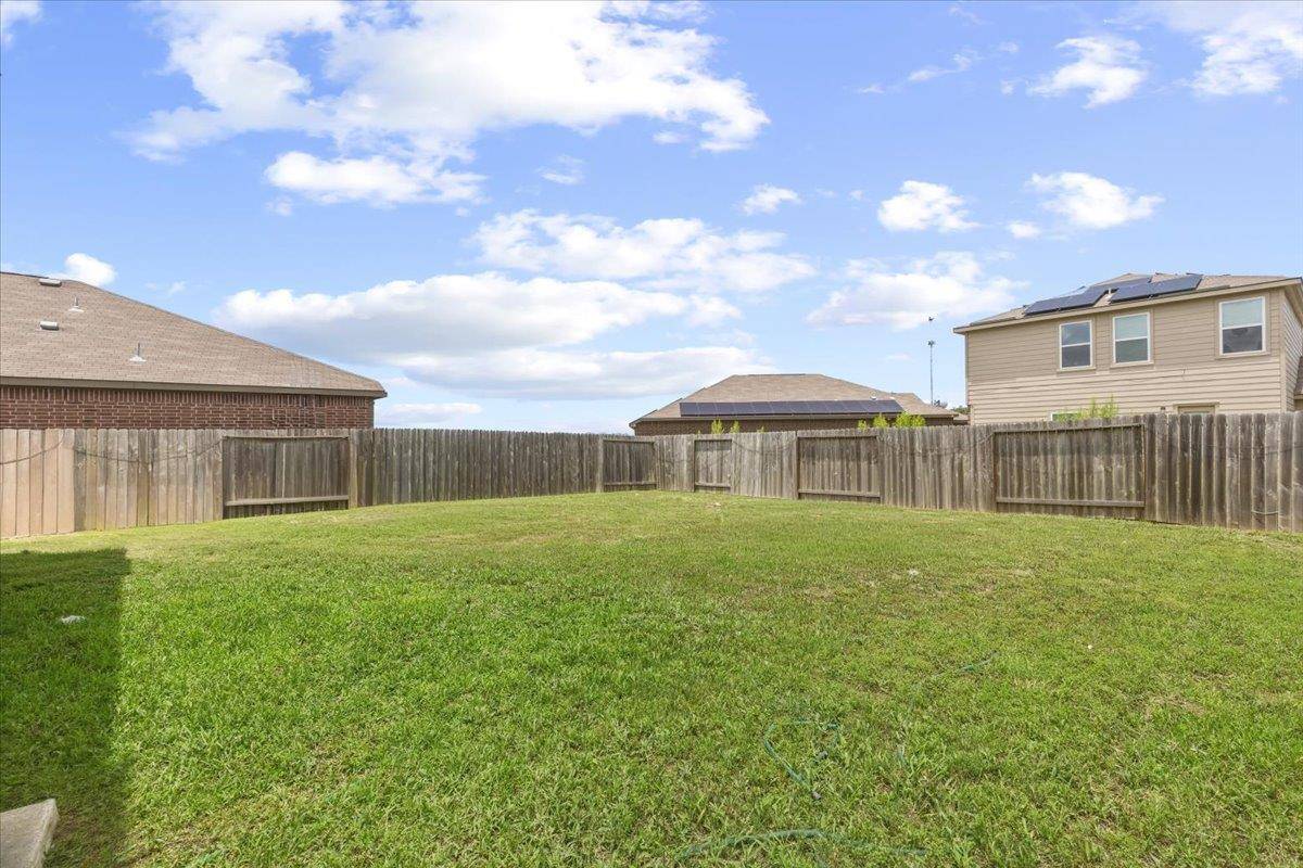 19808 Hubert R. Humphrey RD, Manor, TX 78653