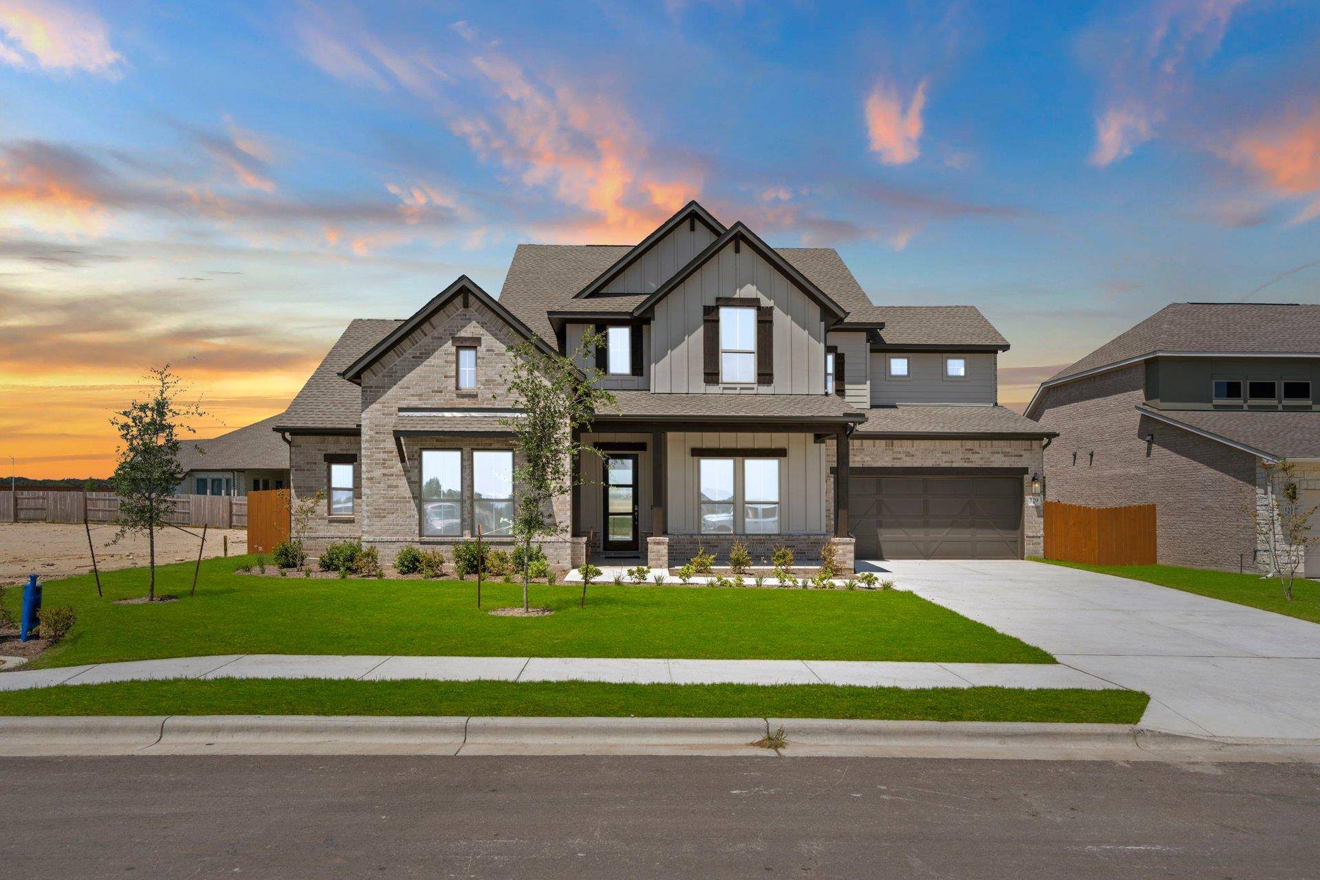 129 Clancy DR, Liberty Hill, TX 78642