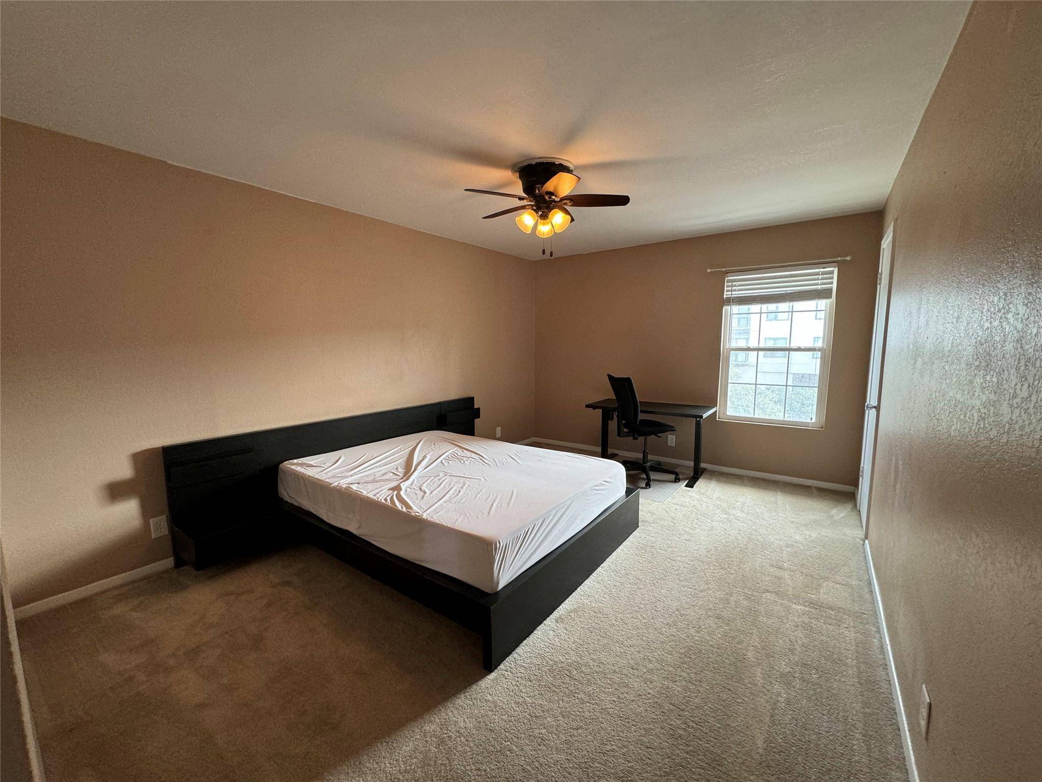 910 Duncan LN #43, Austin, TX 78705