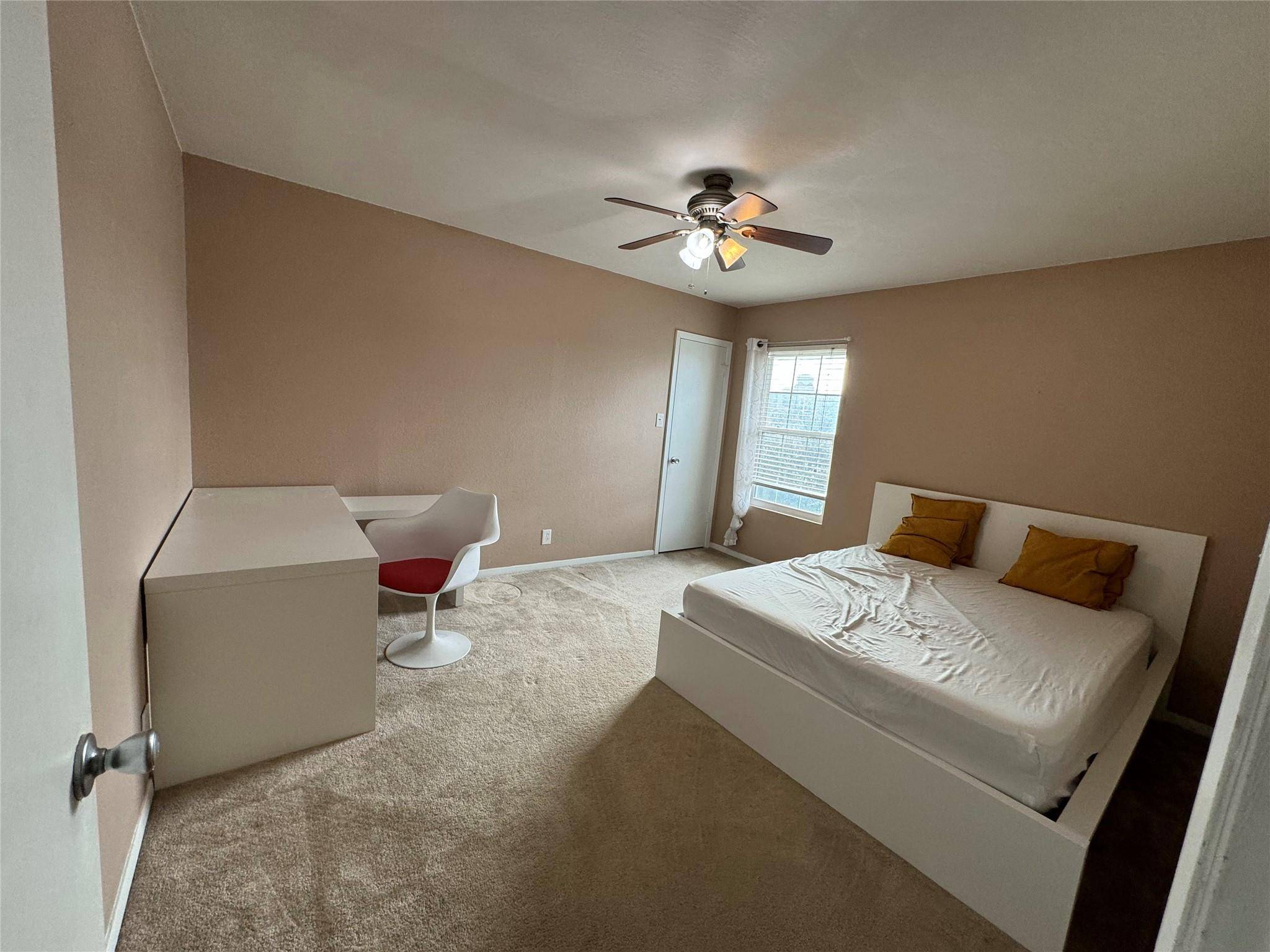 910 Duncan LN #43, Austin, TX 78705