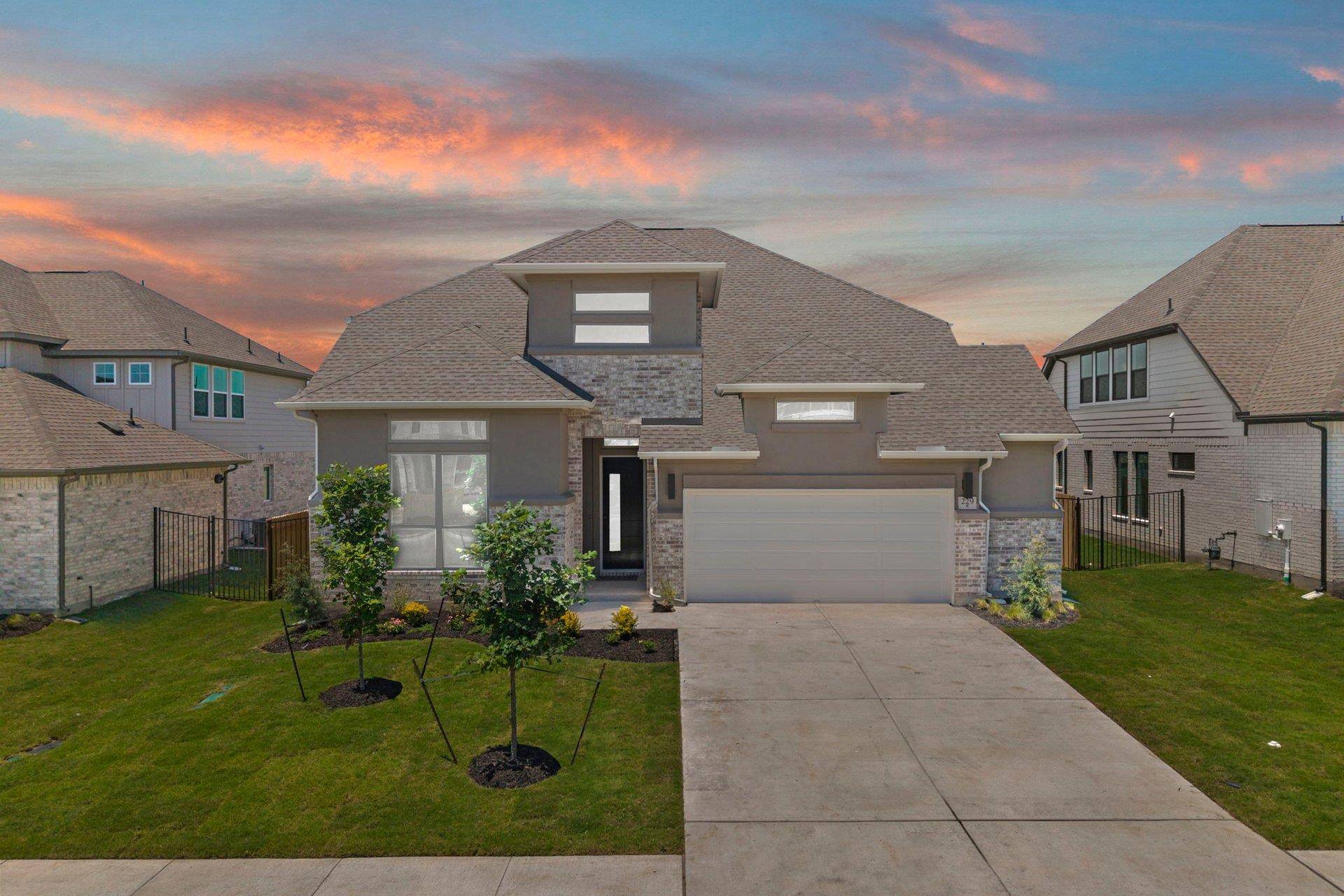 229 Pacific Grove CIR, Liberty Hill, TX 78642
