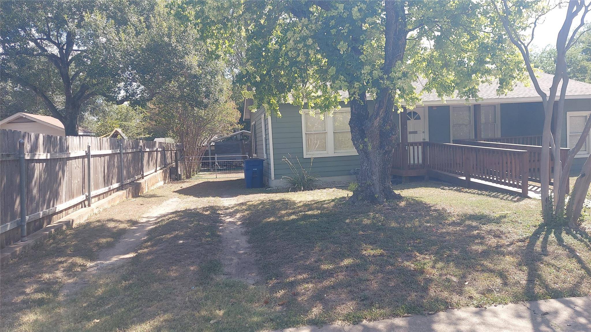 1411 Ruth Ave, Austin, TX 78757