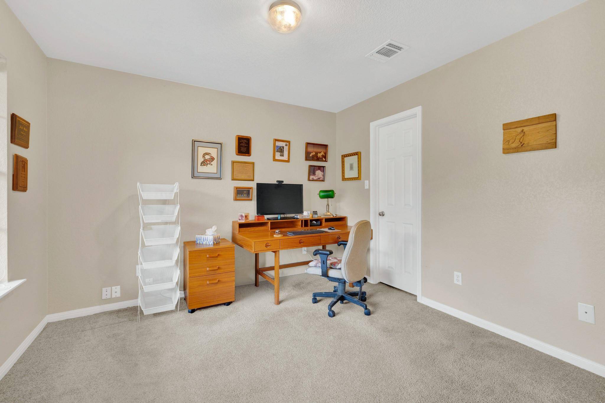 2047 Lisa LN, San Marcos, TX 78666