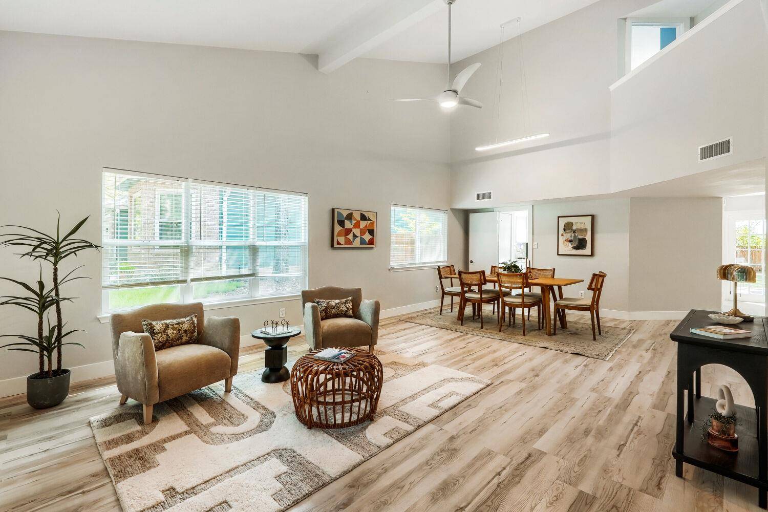 12410 Blossomwood DR, Austin, TX 78727
