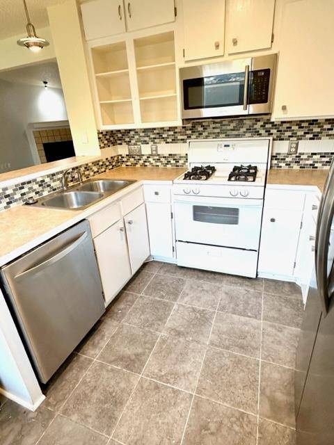 5934 Kevin Kelly PL, Austin, TX 78727