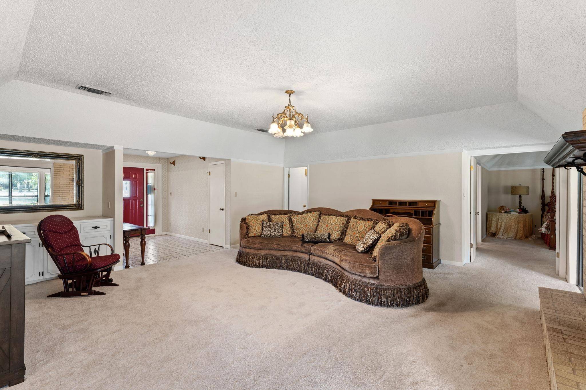 419 OLYMPIA FIELDS, Meadowlakes, TX 78654