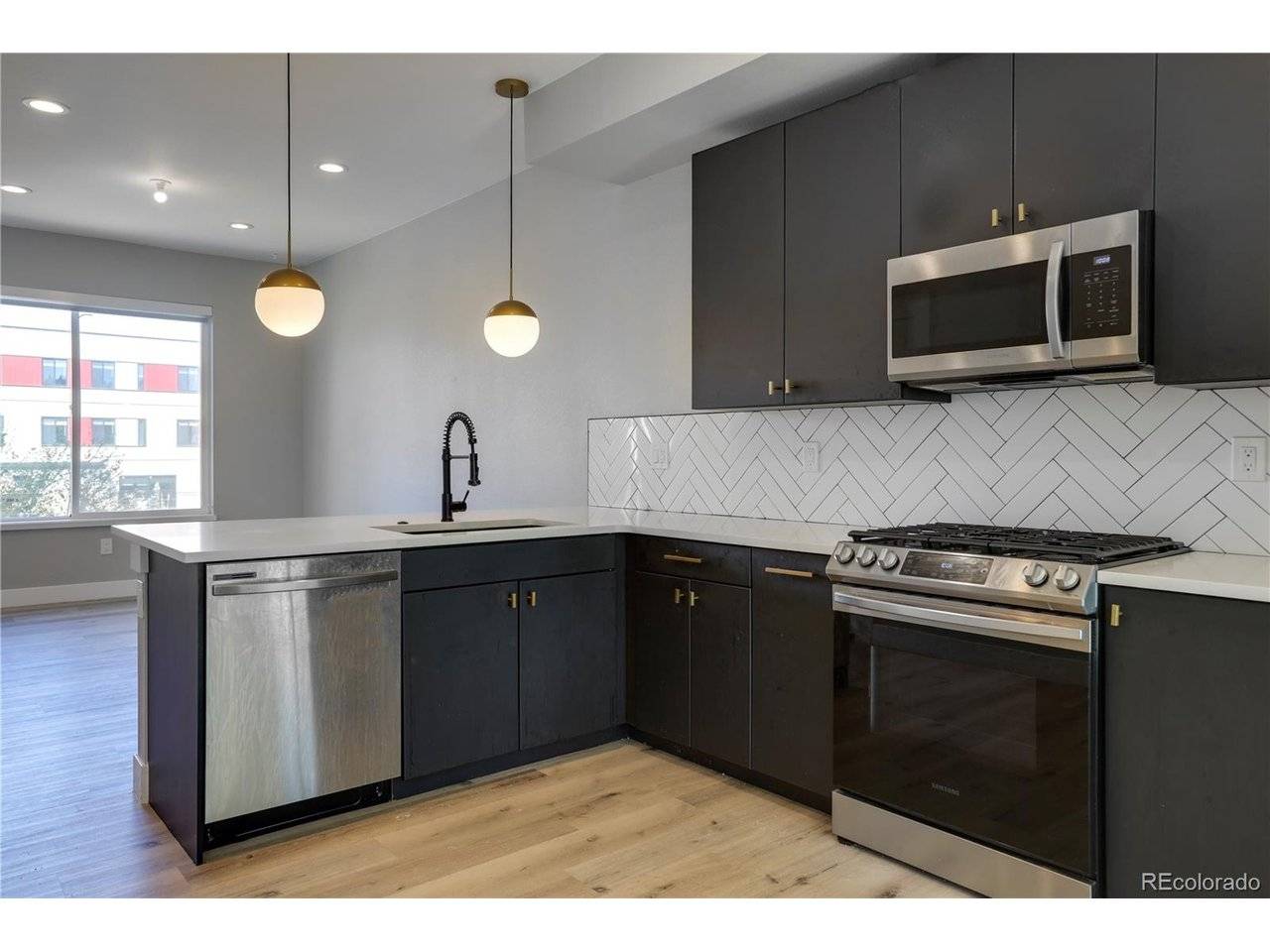 4925 W 10th #103, Denver, CO 80204