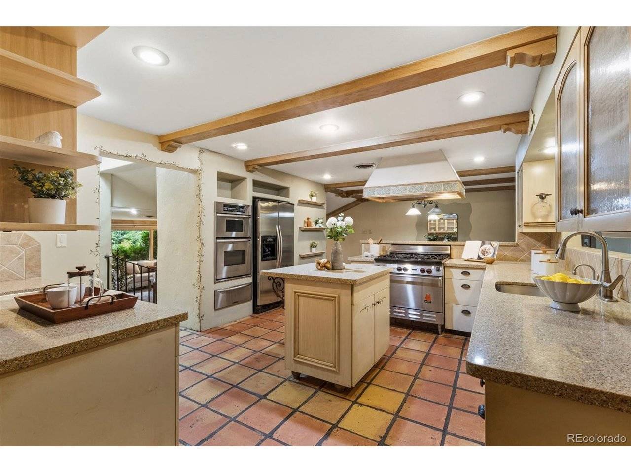 15 El Encanto, Colorado Springs, CO 80906