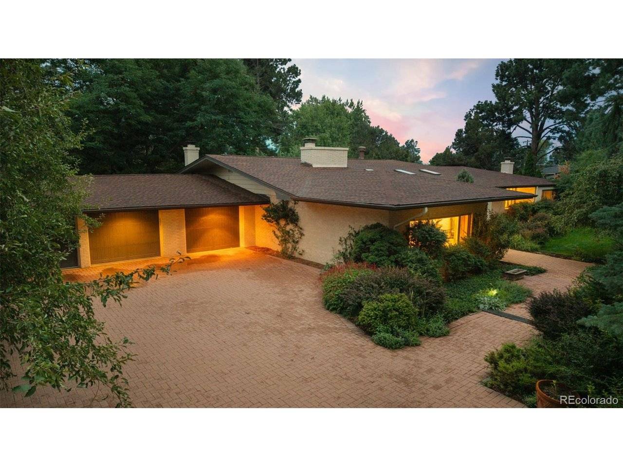 15 El Encanto, Colorado Springs, CO 80906