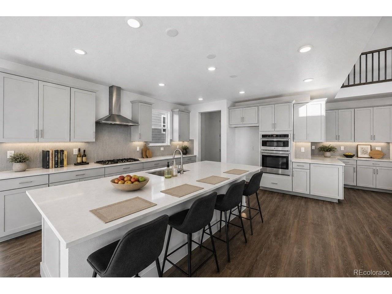 16616 W 93rd, Arvada, CO 80007