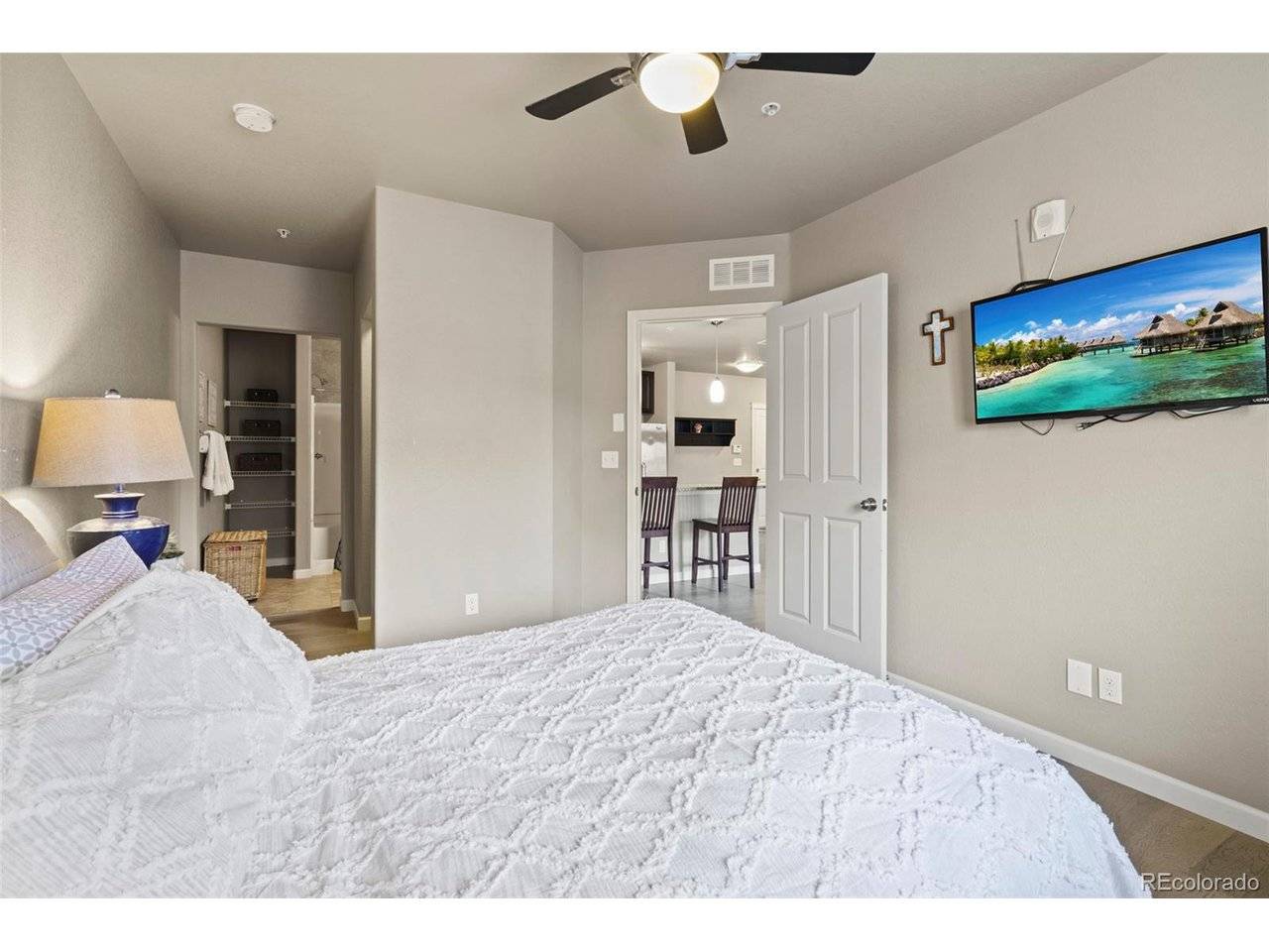 725 Elmhurst #107, Highlands Ranch, CO 80129