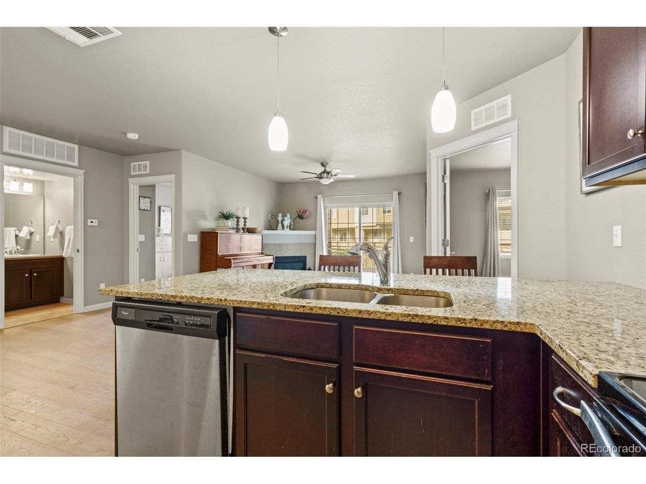 725 Elmhurst #107, Highlands Ranch, CO 80129