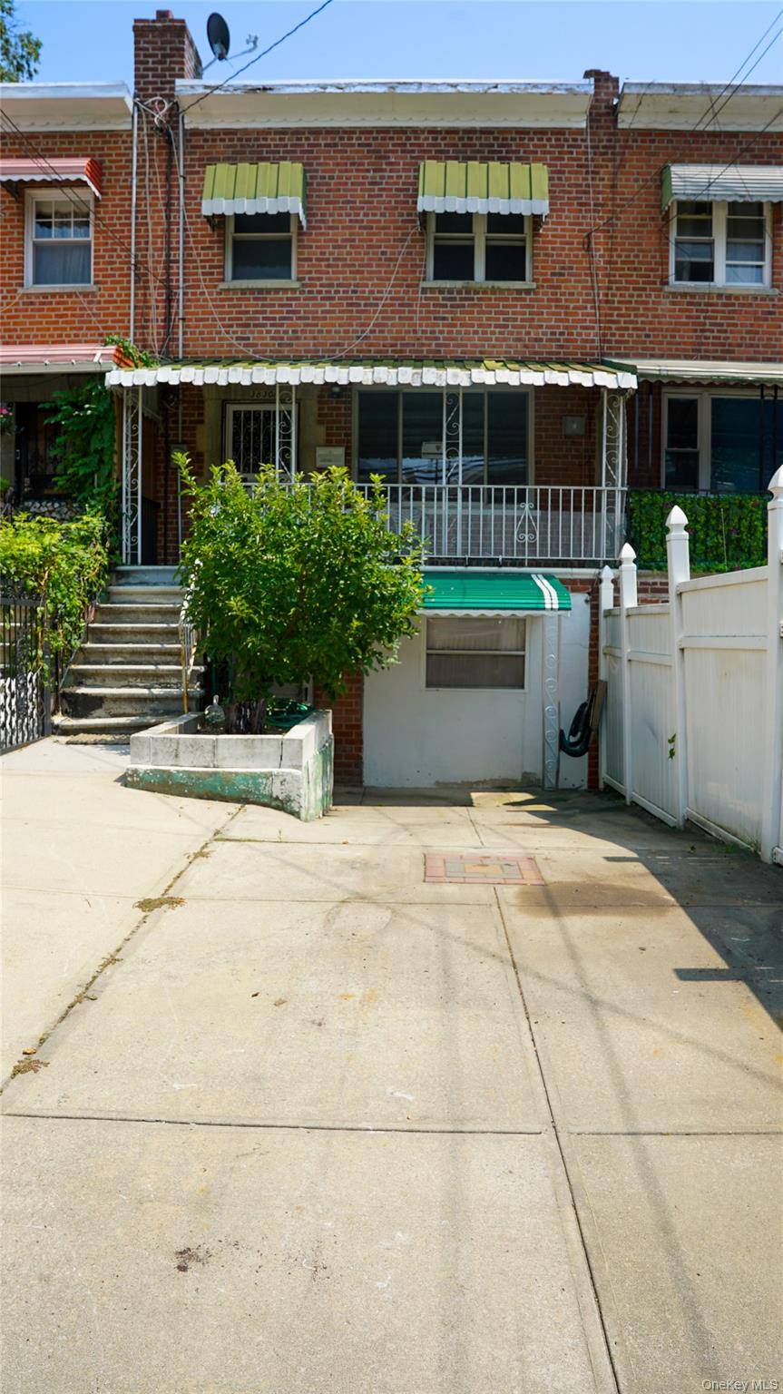 3830 Barnes AVE, Bronx, NY 10467