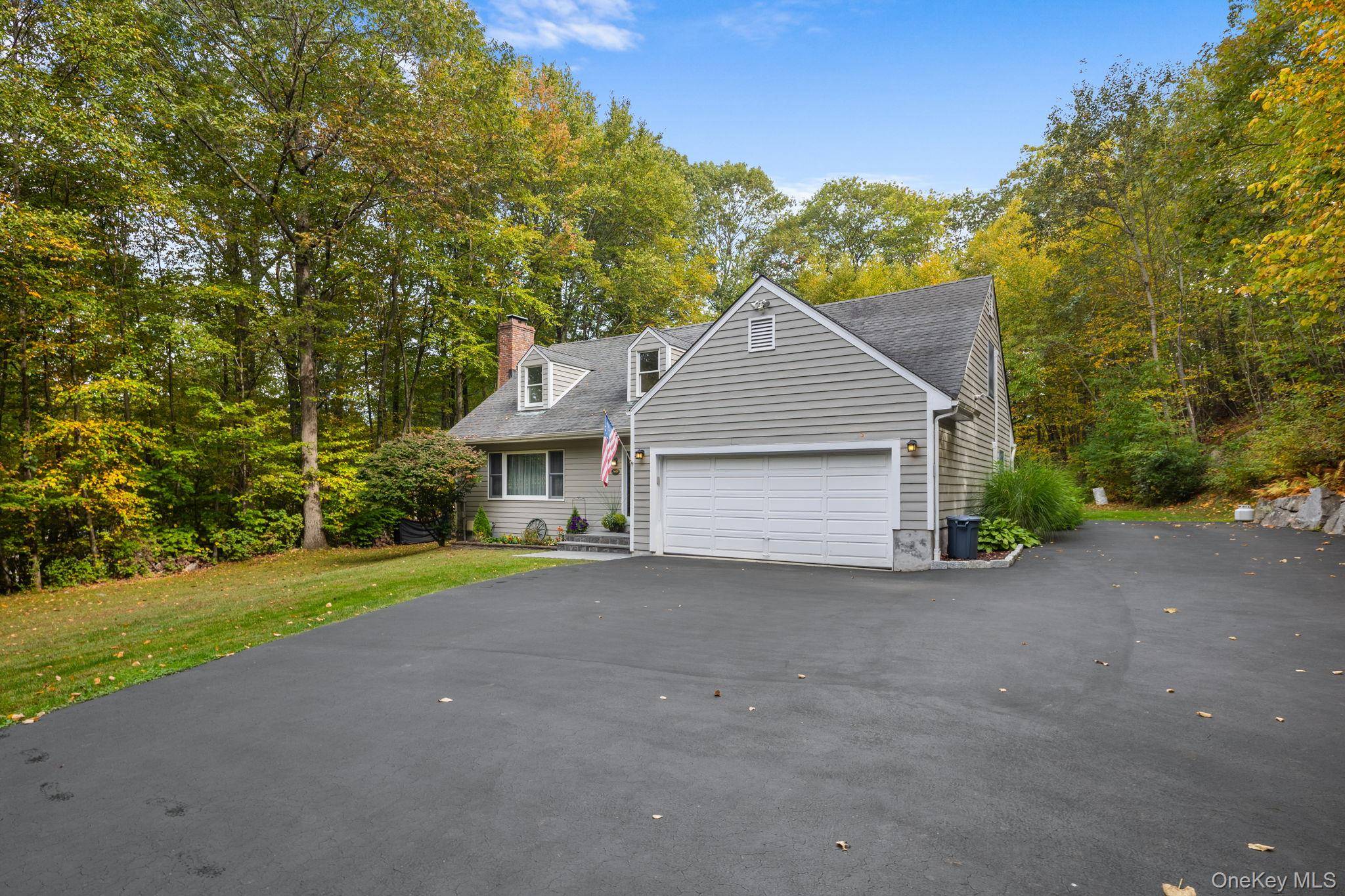 568 Farmers Mills RD, Carmel, NY 10512