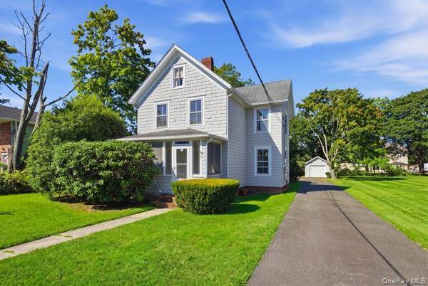 36 Railroad Ave., Center Moriches, NY 11934