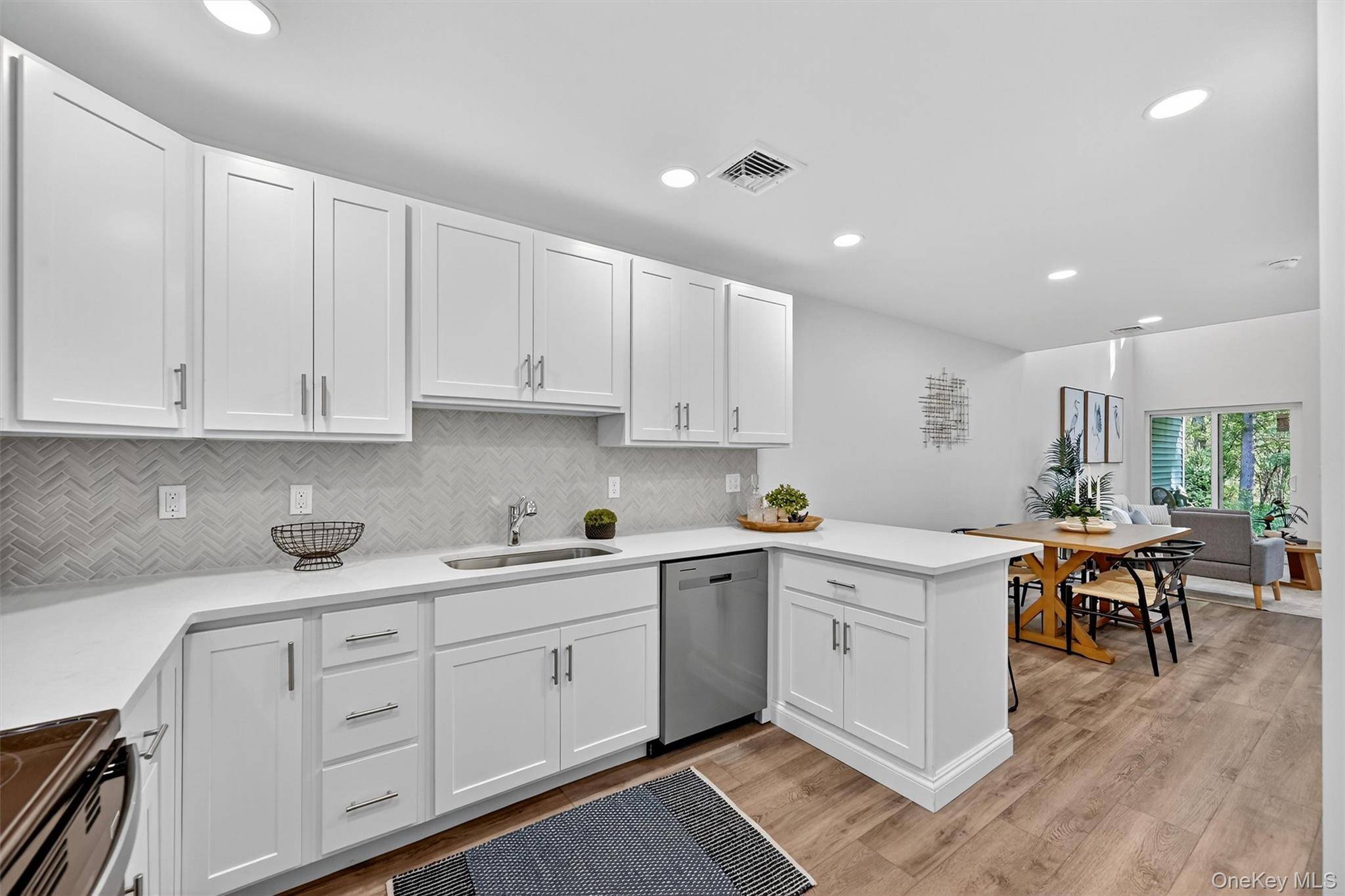 4 Sulky WAY, Goshen, NY 10924