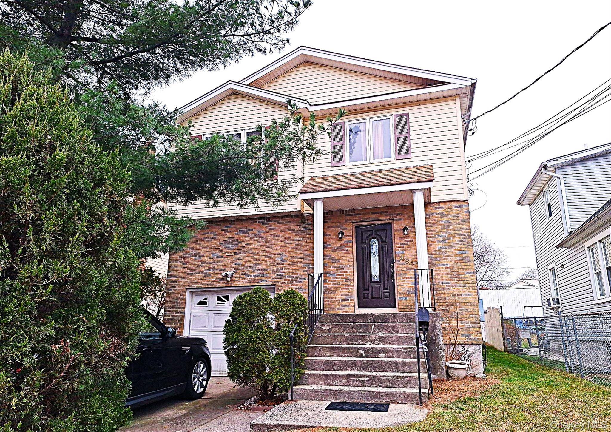 494 Keller AVE, Elmont, NY 11003