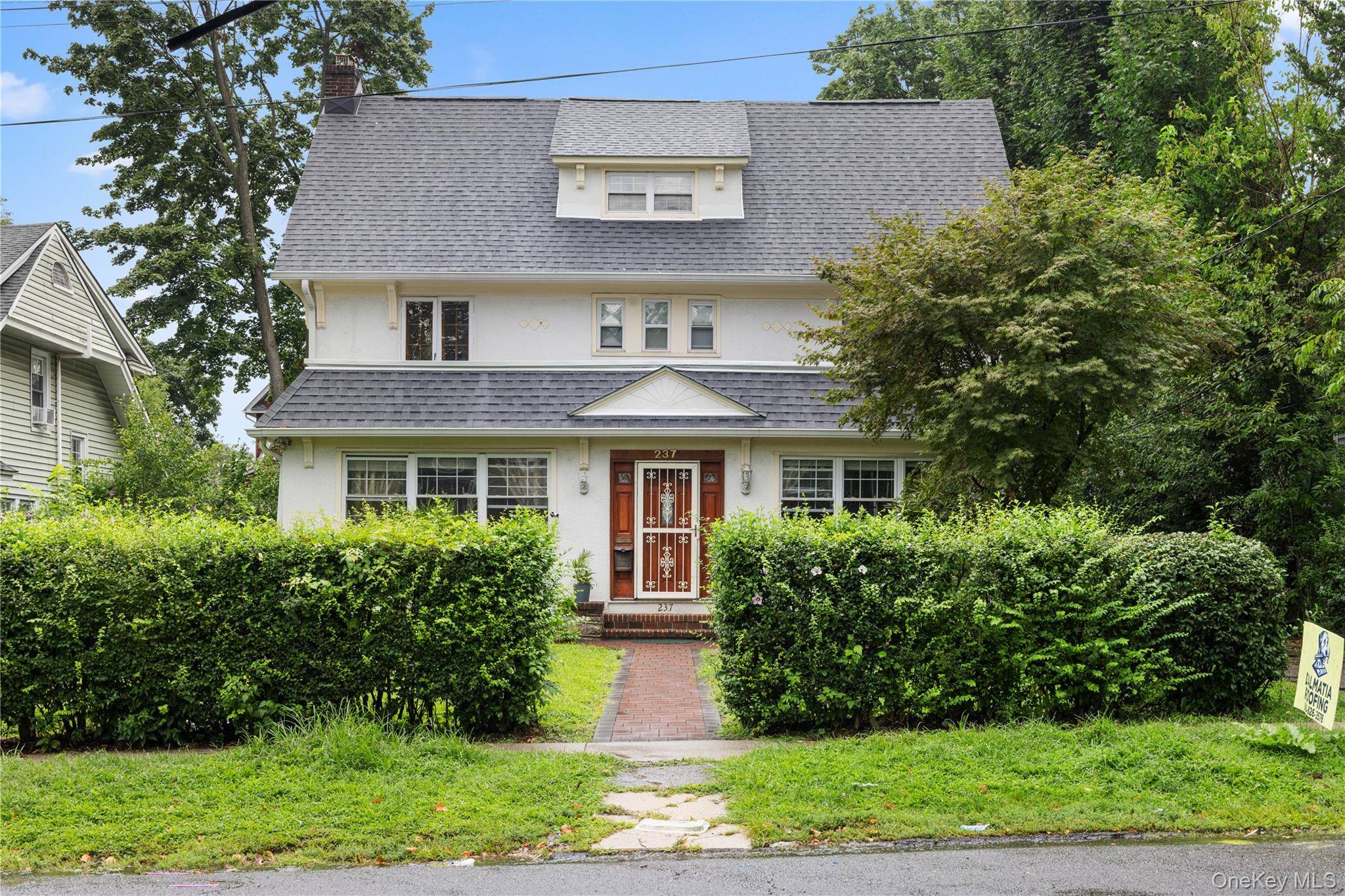 237 Coligni AVE, New Rochelle, NY 10801