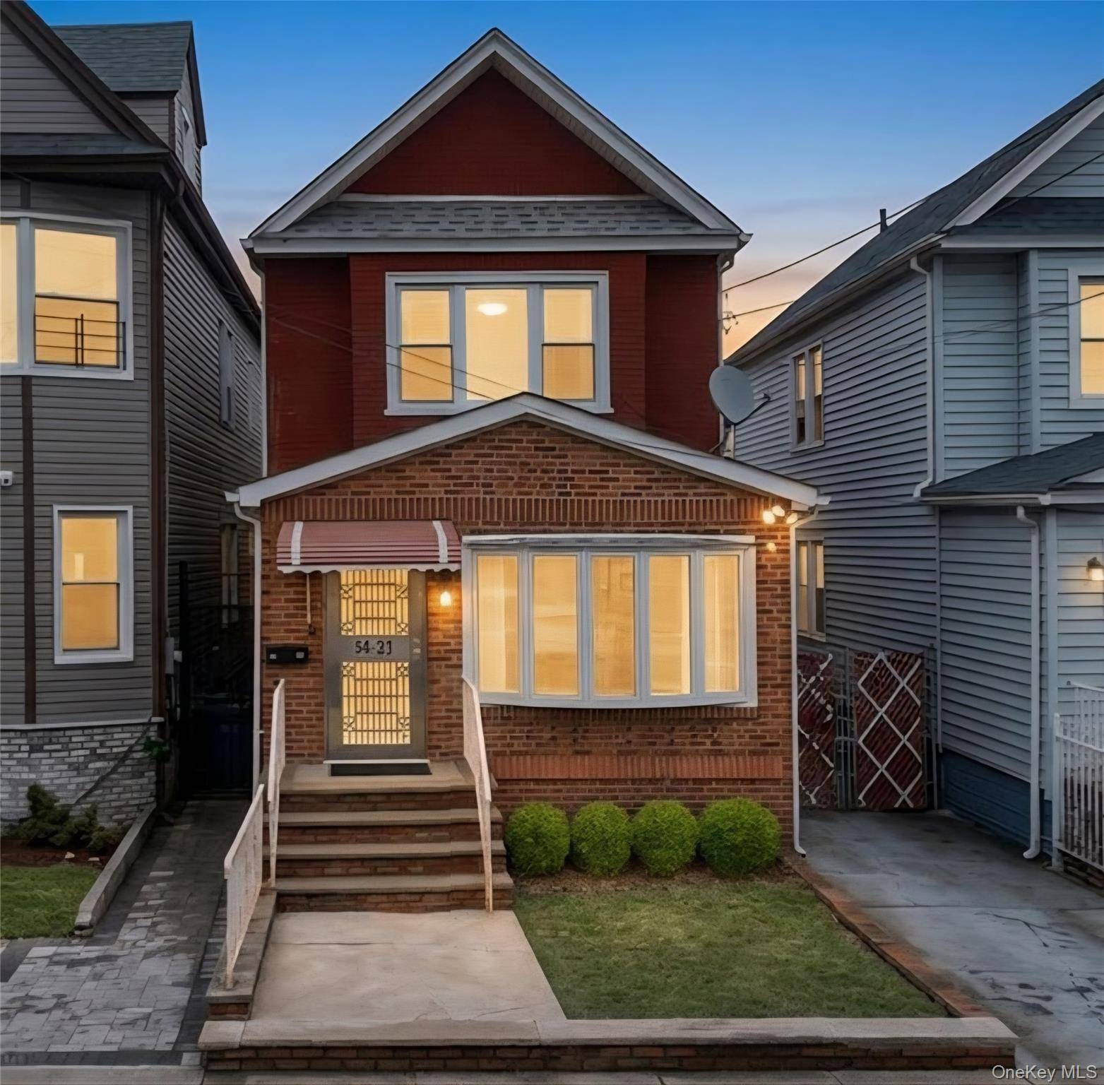 94-33 111th ST, Richmond Hill, NY 11419