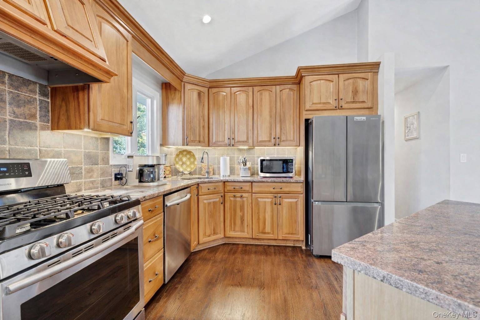 540 Conklin RD, Mattituck, NY 11952