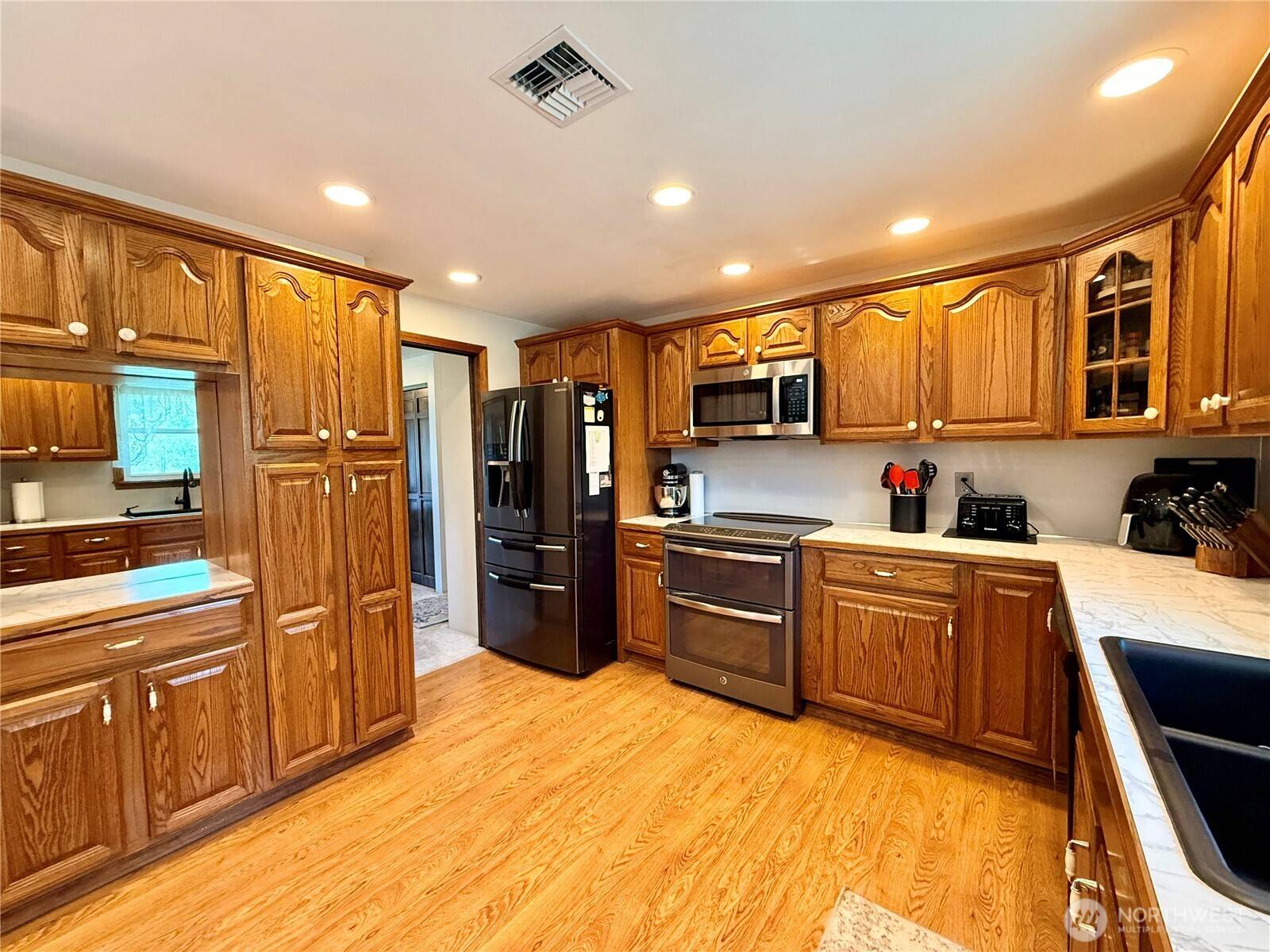 106 Perkins ST N, Bucoda, WA 98530