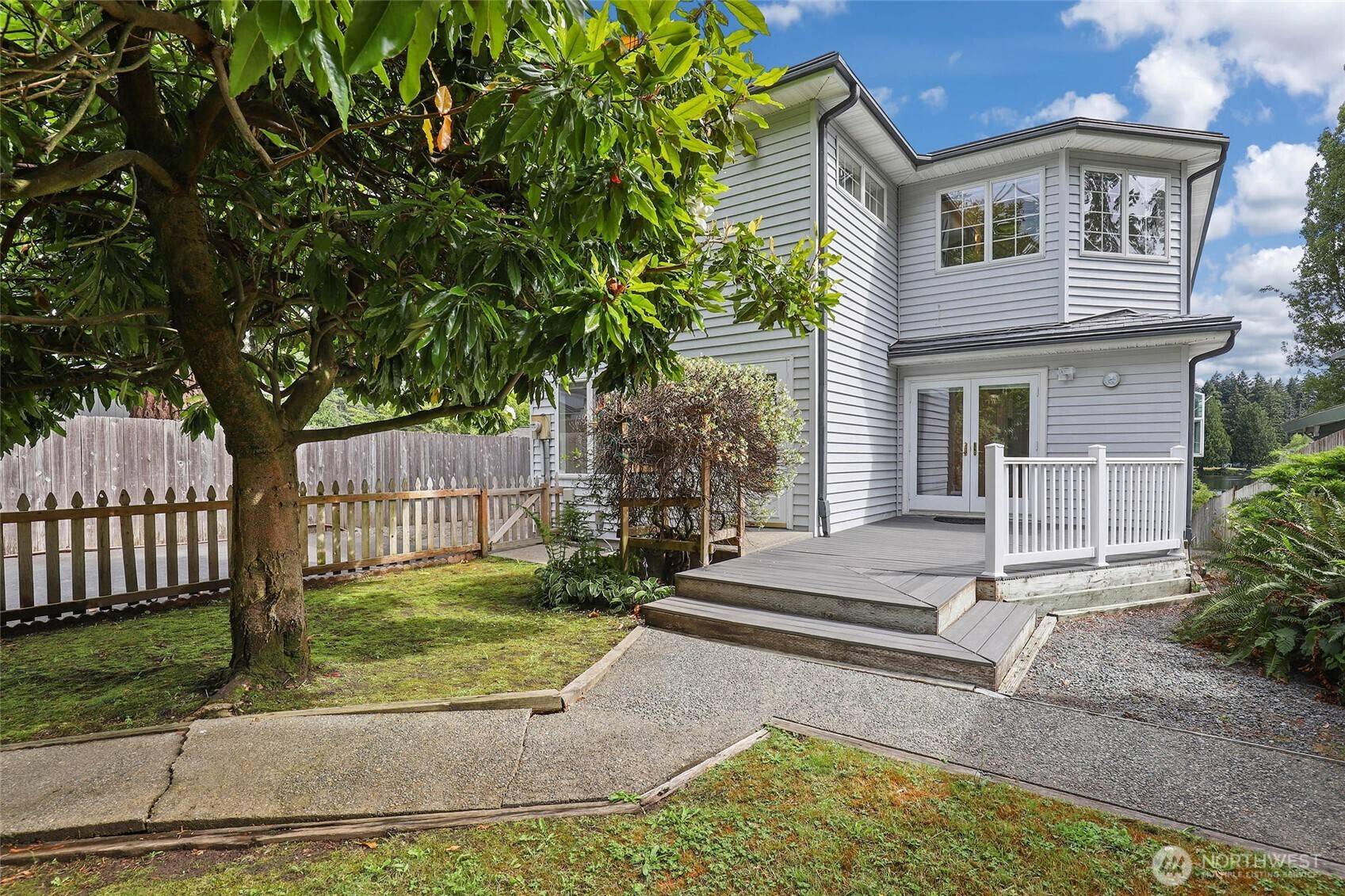 31422 7th PL SW, Federal Way, WA 98023