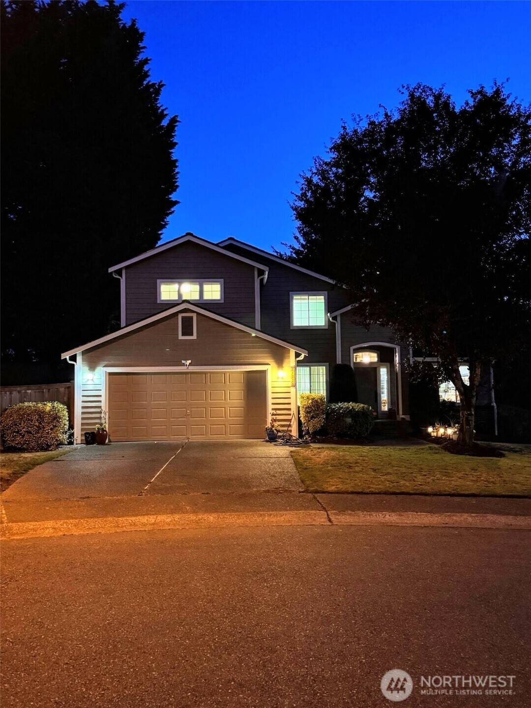 26025 157th AVE SE, Covington, WA 98042