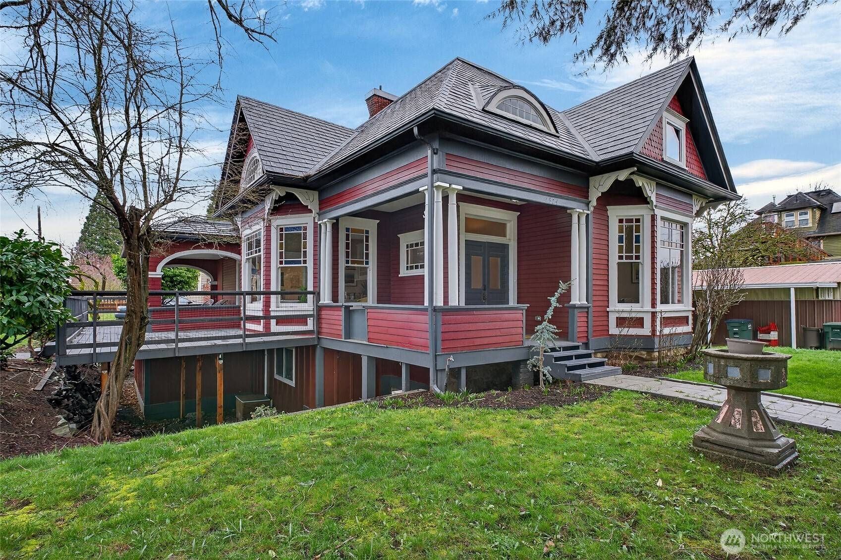 1800 J ST, Bellingham, WA 98225