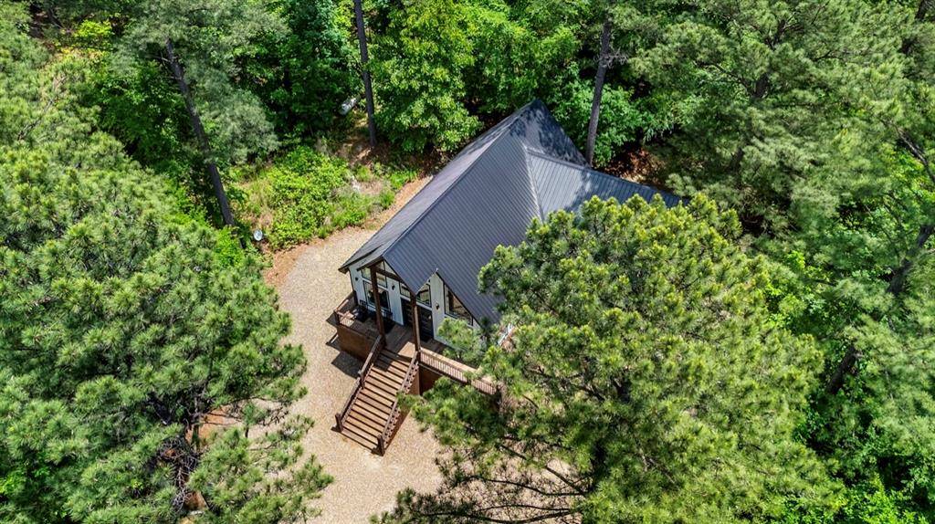 422 EAGLE MOUNTAIN TRL, Broken Bow, OK 74728