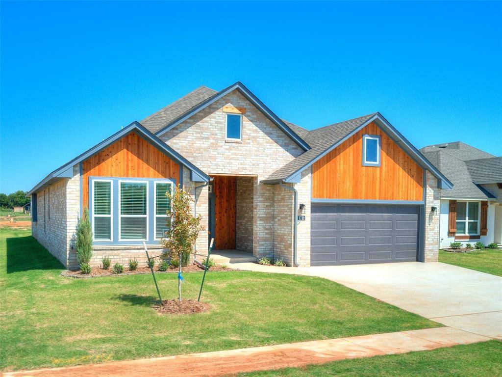 7712 Woods Edge WAY, Yukon, OK 73099