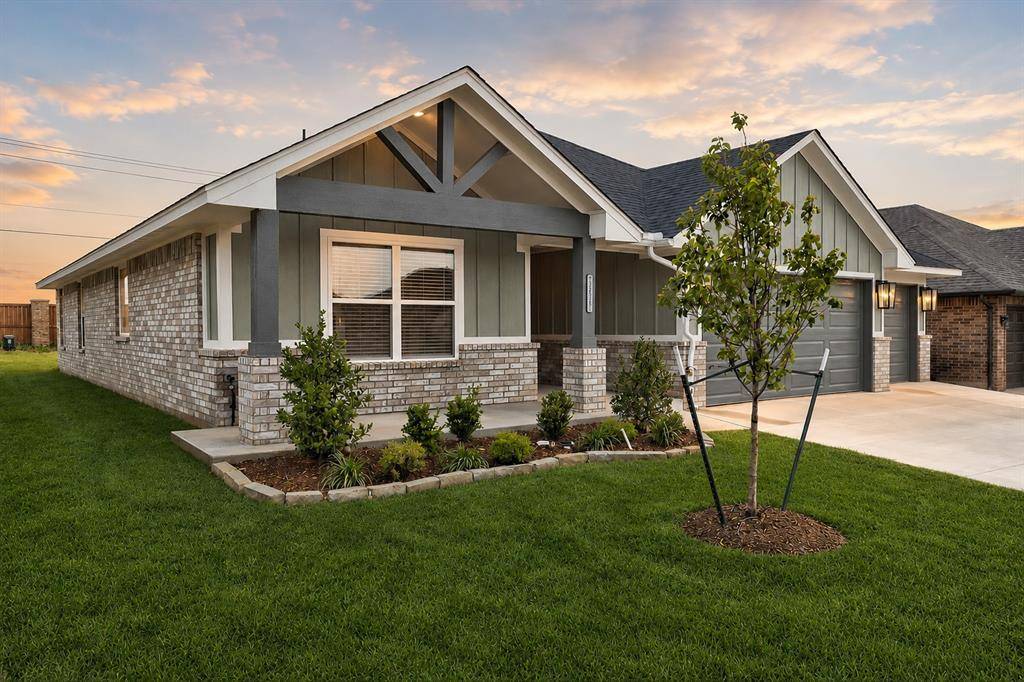 12017 NW 121st CIR, Yukon, OK 73099
