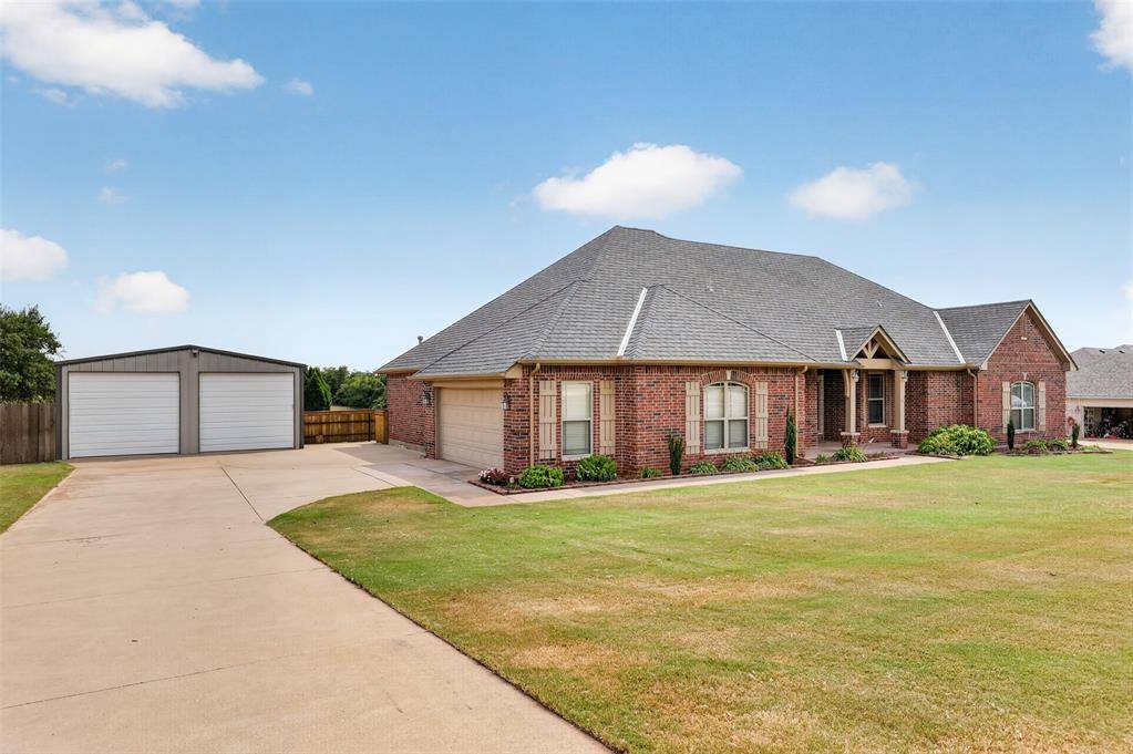 1765 Twin Spires TRL, Guthrie, OK 73044