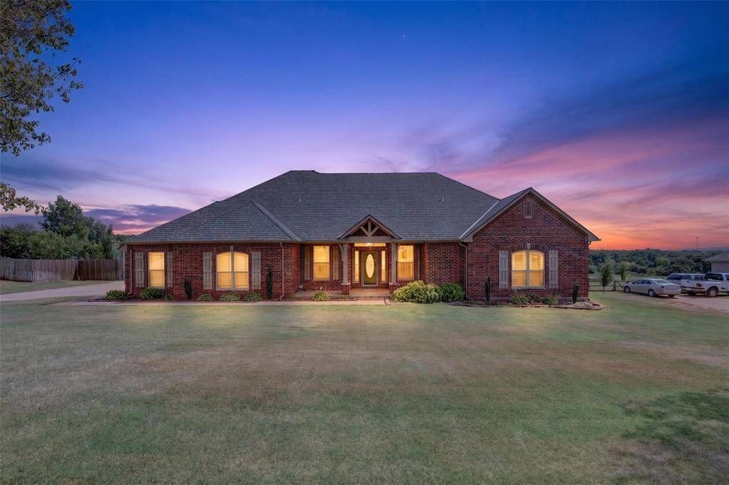 1765 Twin Spires TRL, Guthrie, OK 73044