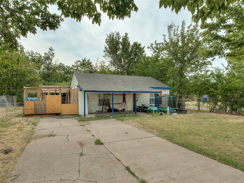 300 N Base AVE, Norman, OK 73069