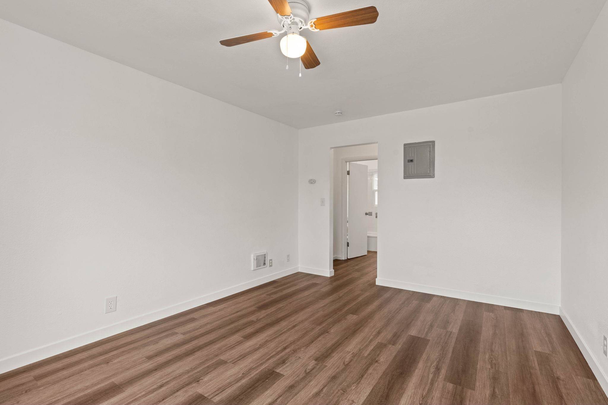 220 S Elm St, Spokane, WA 99201