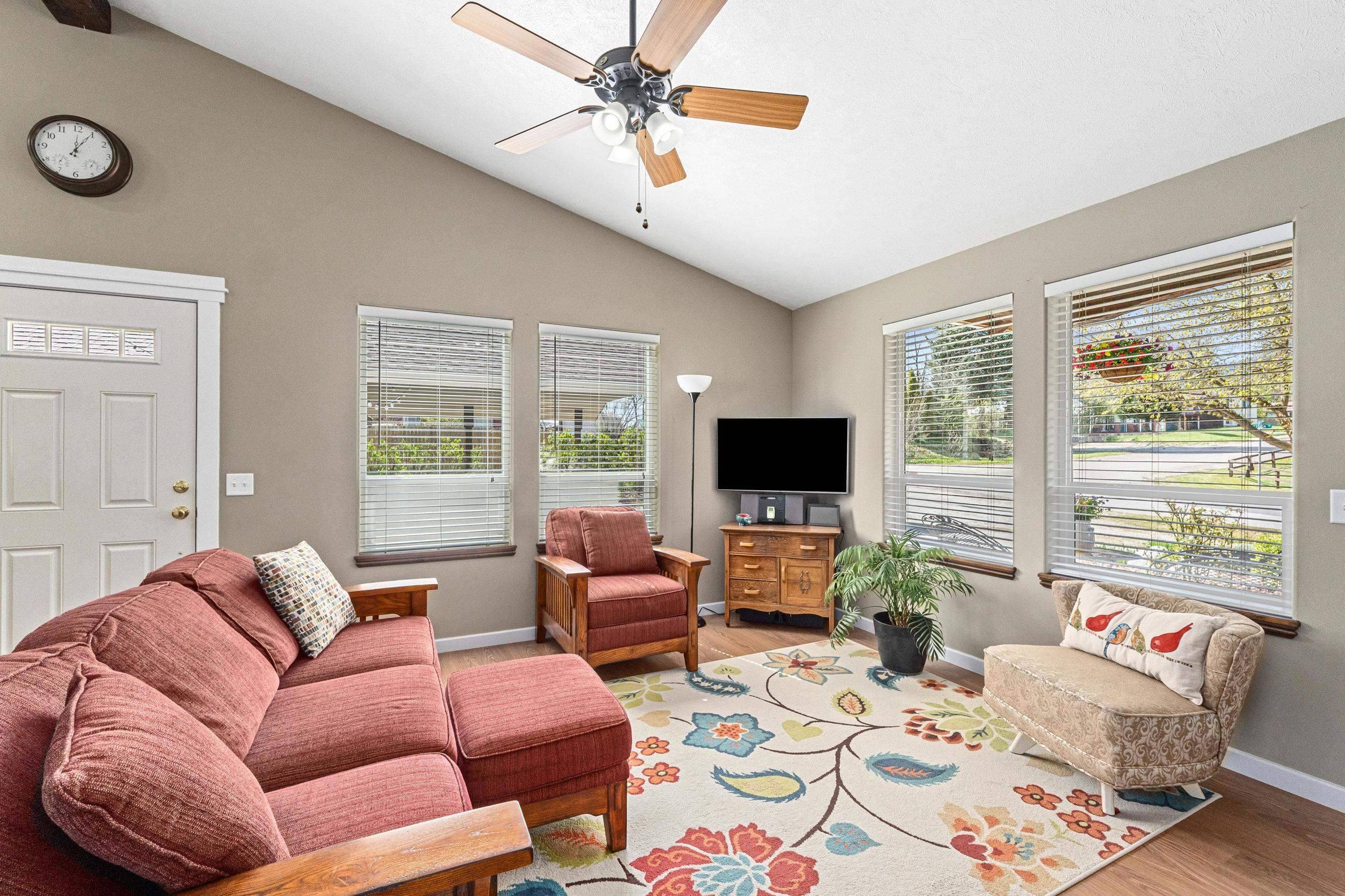 800 N Victoria St, Chewelah, WA 99109